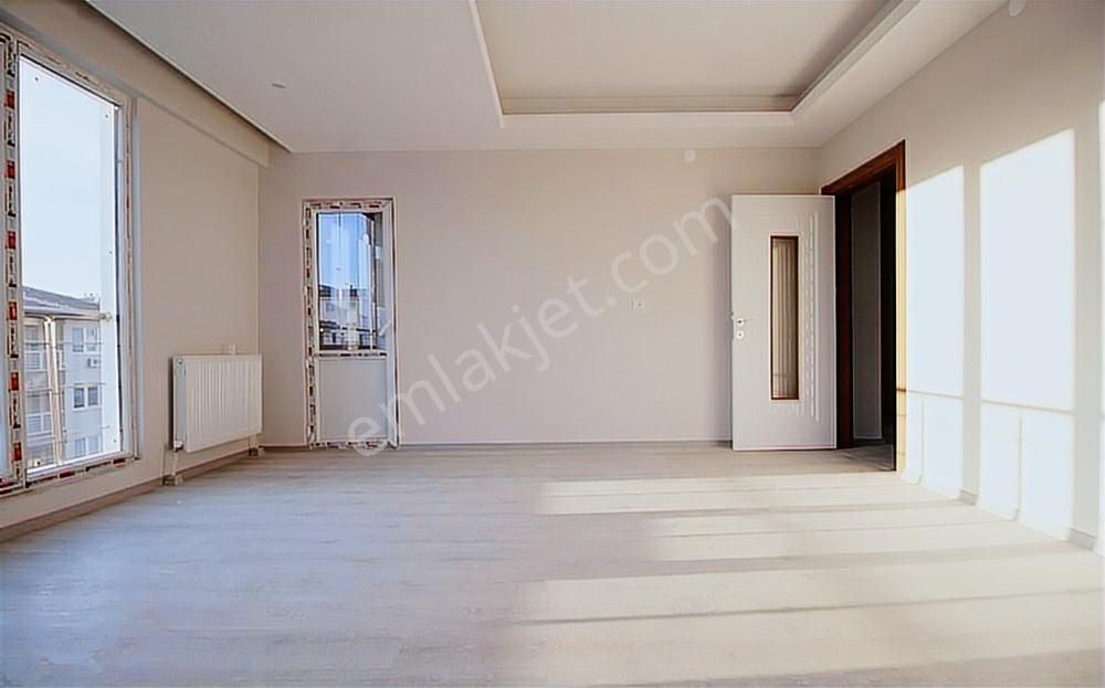 Çobançeşme Abdullah Öğücü Okulu Yakınında 135m2 3+1 İskanl Daire - Görsel 10