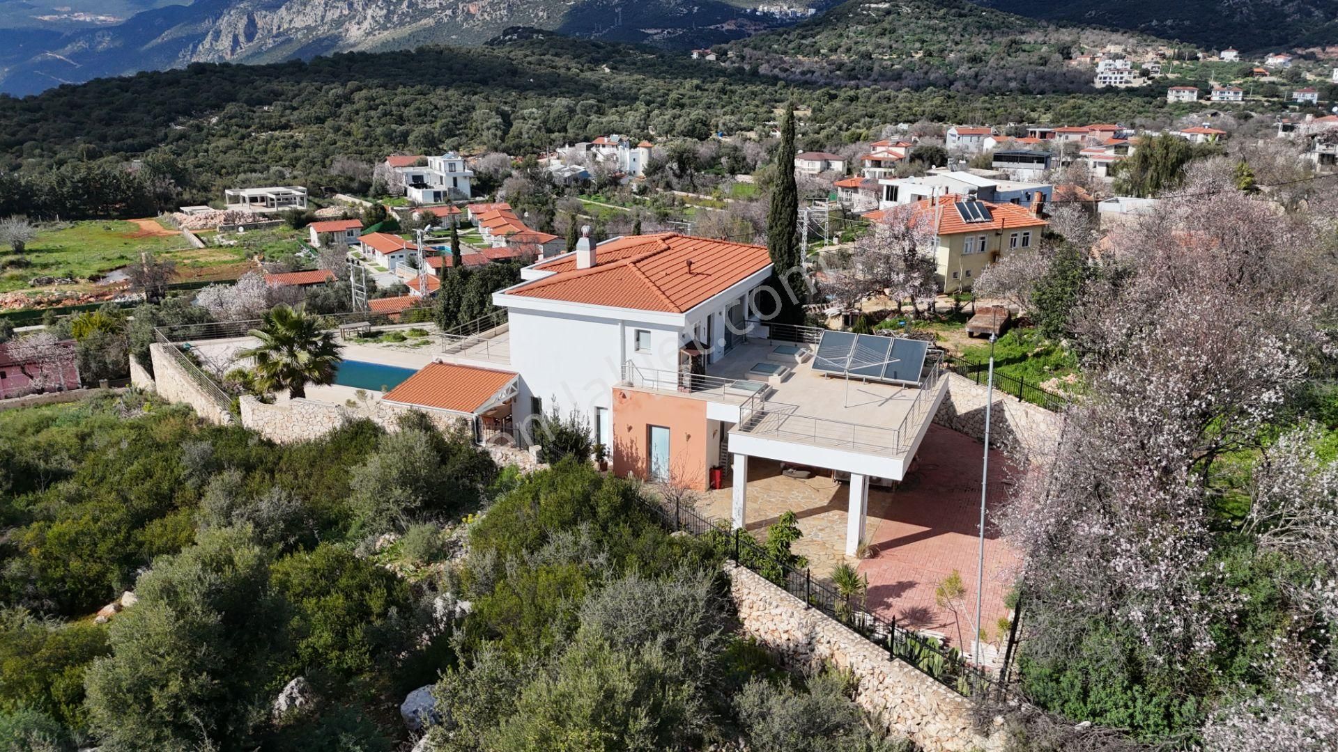 Kaş Bayındır Açık Deniz Ve Meis Adası Manzaralı İskanlı Villa - Görsel 14