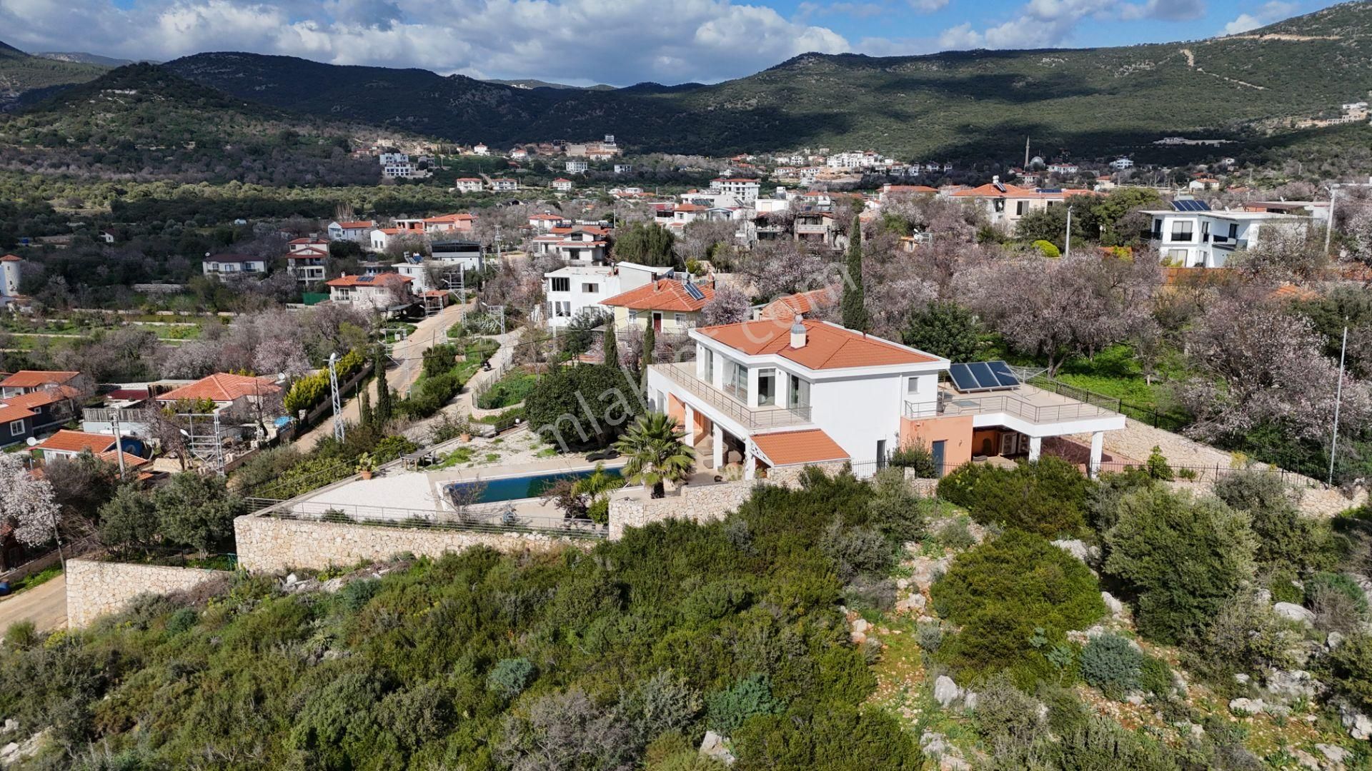 Kaş Bayındır Açık Deniz Ve Meis Adası Manzaralı İskanlı Villa - Görsel 12