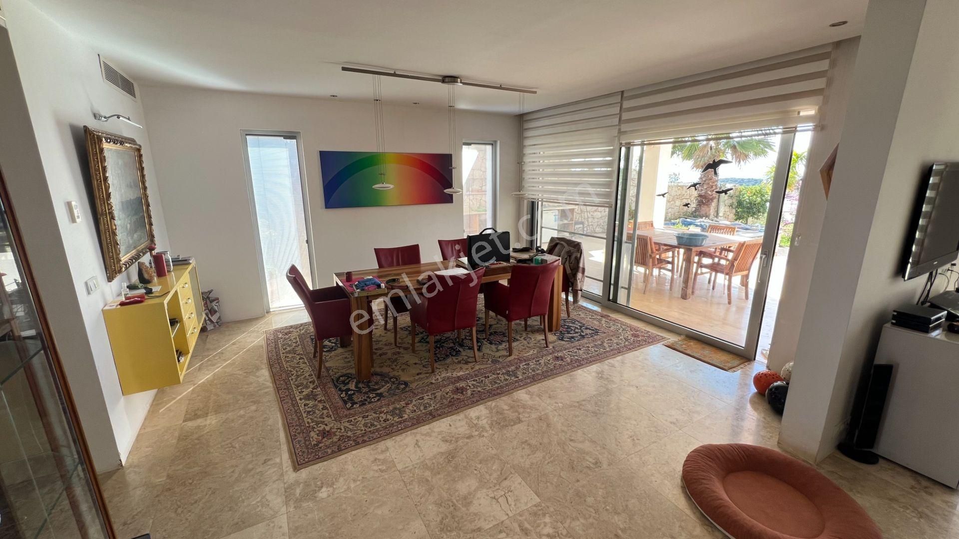 Kaş Bayındır Açık Deniz Ve Meis Adası Manzaralı İskanlı Villa - Görsel 24