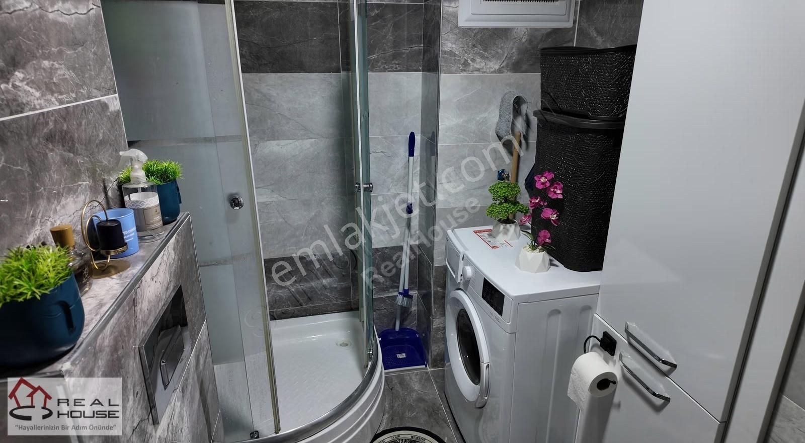 Avcılar Merkezde Metrobüse 2 Dk. Yatırıma Uygun 1+1 Satılık - Görsel 8