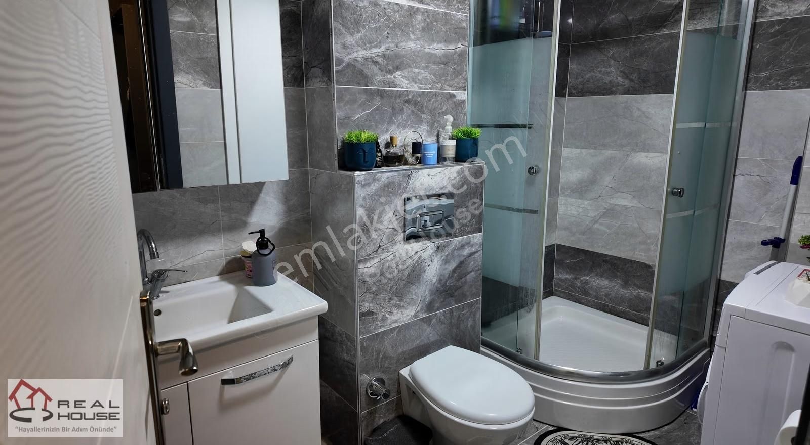 Avcılar Merkezde Metrobüse 2 Dk. Yatırıma Uygun 1+1 Satılık - Görsel 13