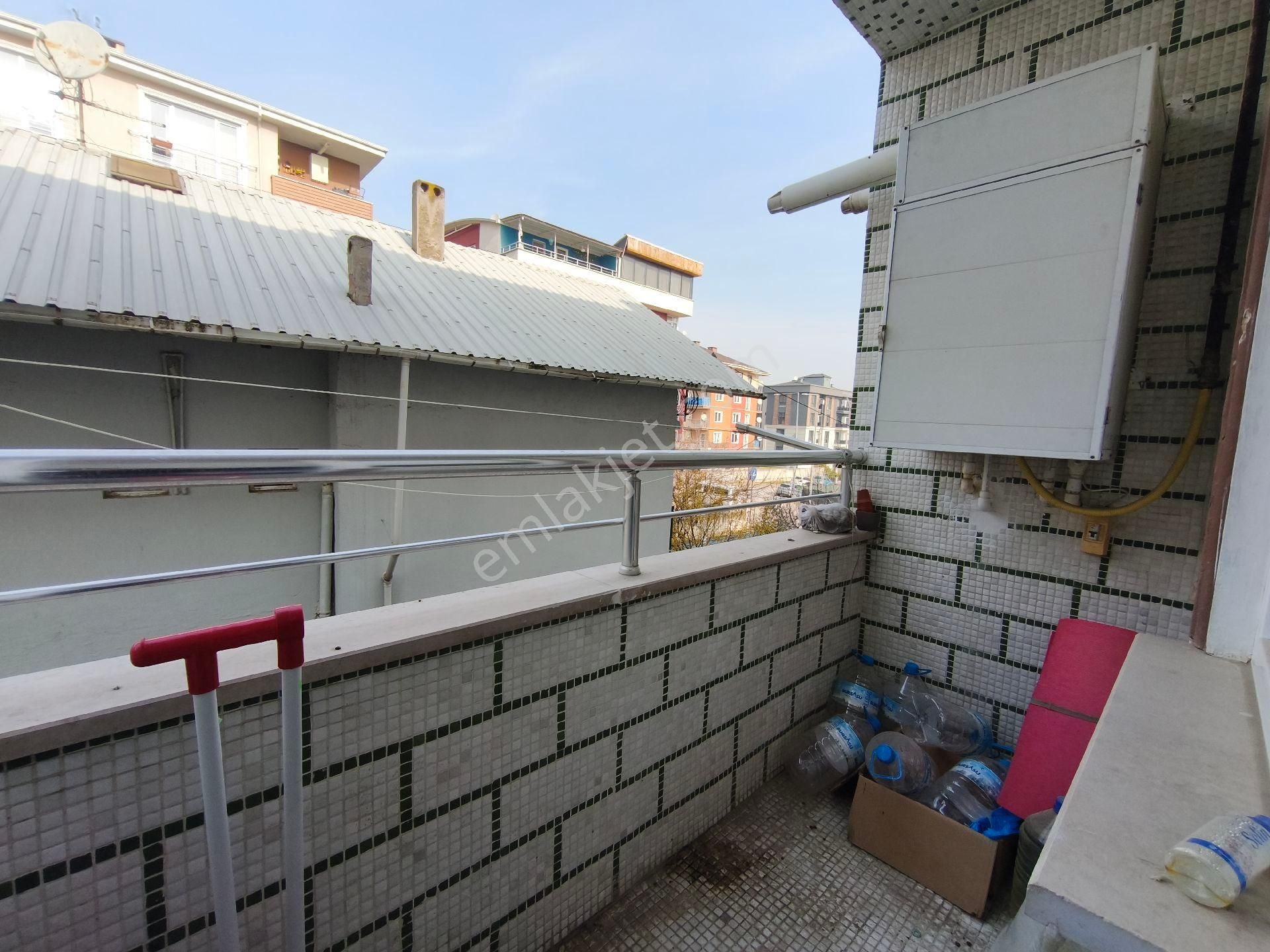 Rt Safir'den Koza Caddesinde Eşyalı Fırsat Daire - Görsel 15