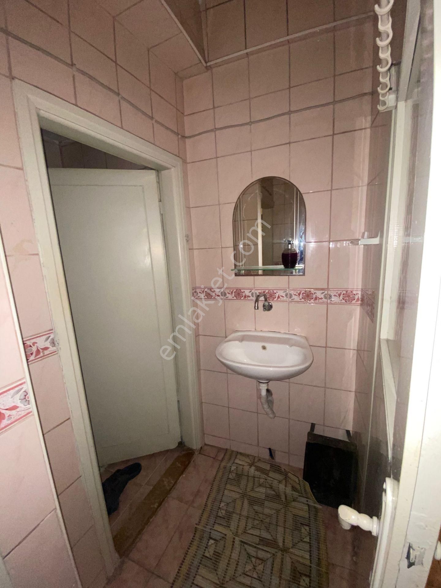 Trabzon'da Kiralık 2+1 Eşyalı Daire - Görsel 18