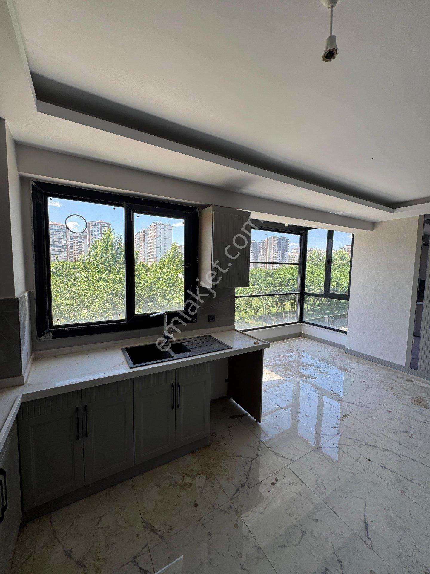 Kent Meydanı Civarı 3+1 Satılık Fırsat Daire - Görsel 9