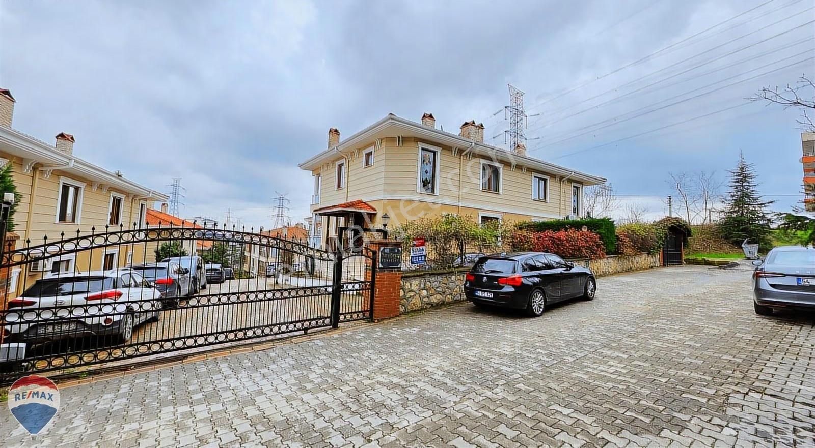 Serdivan Kemalpaşa Mahallesi Nar-ı Beyza Konakları'nda 4+1 Villa - Görsel 31