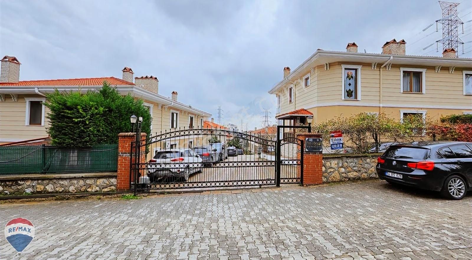 Serdivan Kemalpaşa Mahallesi Nar-ı Beyza Konakları'nda 4+1 Villa - Görsel 8