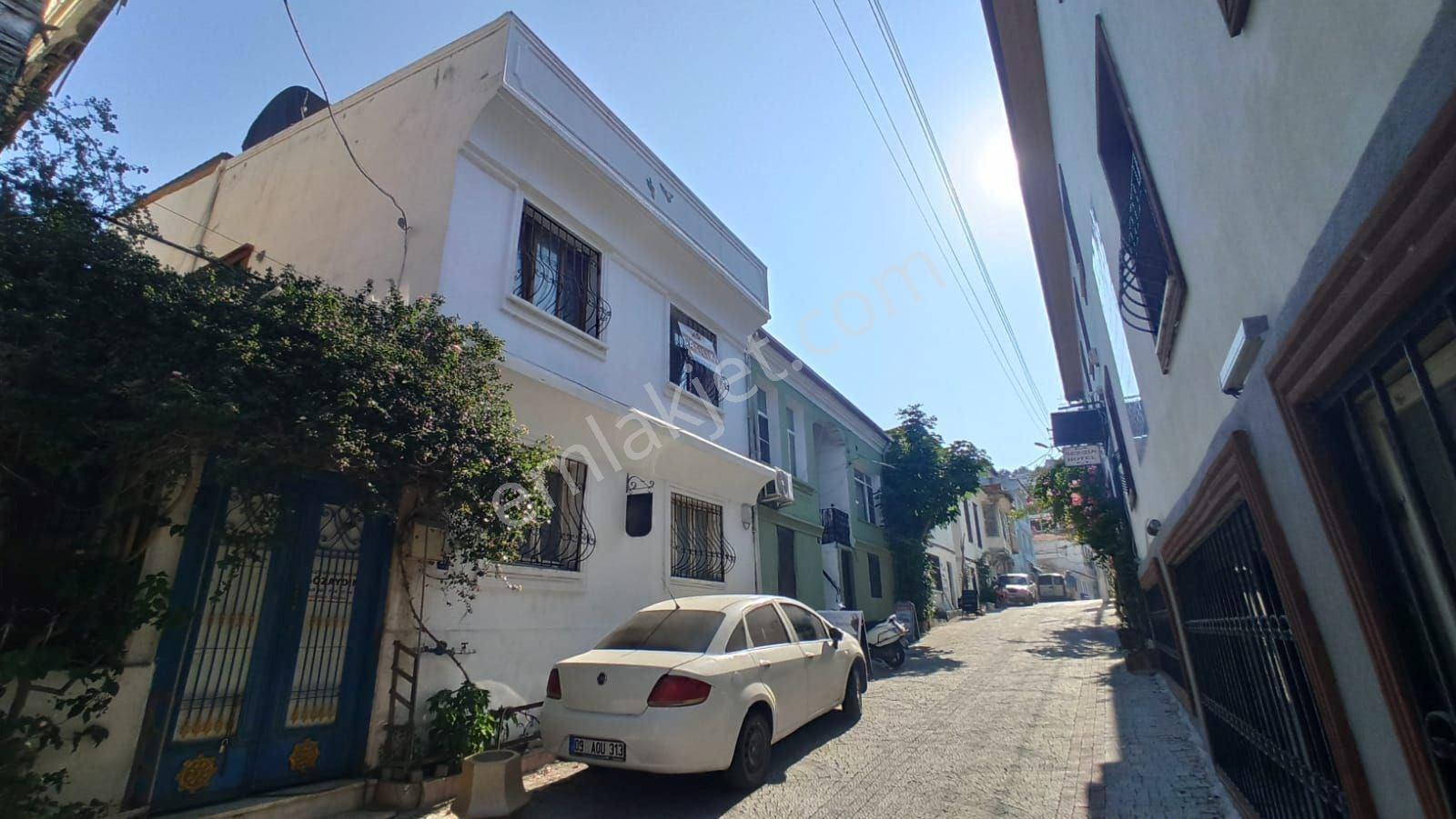 Kuşadası Camiatik Mh.hibe Kullanılabilecek Tarihi Taş Ev - Görsel 9