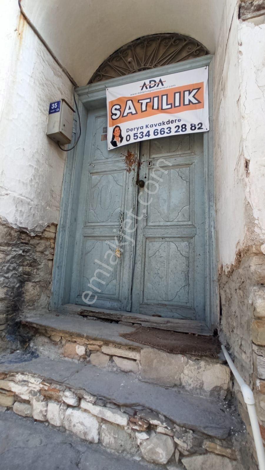 Kuşadası Camiatik Mh.hibe Kullanılabilecek Tarihi Taş Ev - Görsel 4