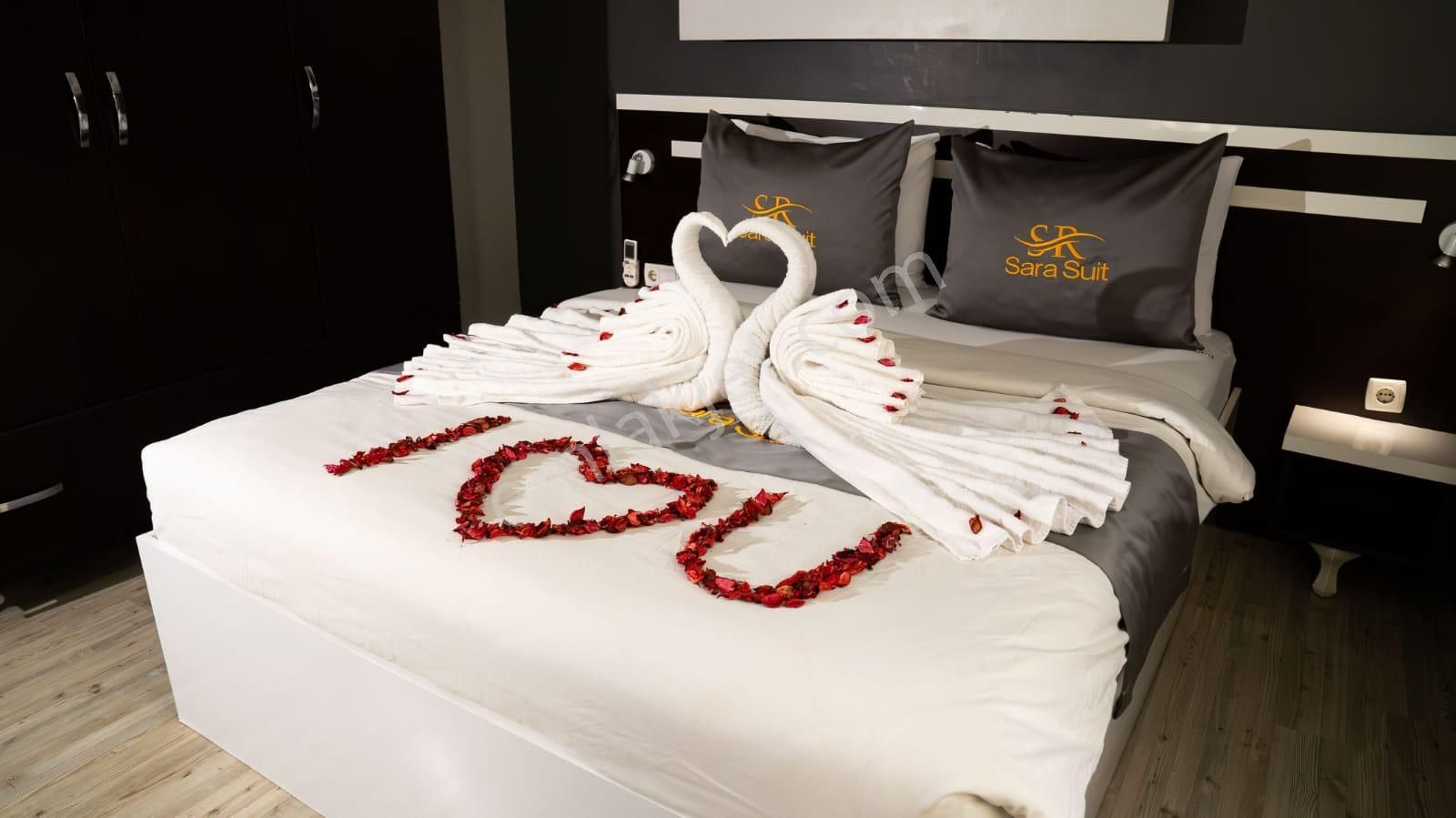 Zeytinburnu Merkezi Konumda Lüks Ve Hijyenik Günlük Daireler - Görsel 2