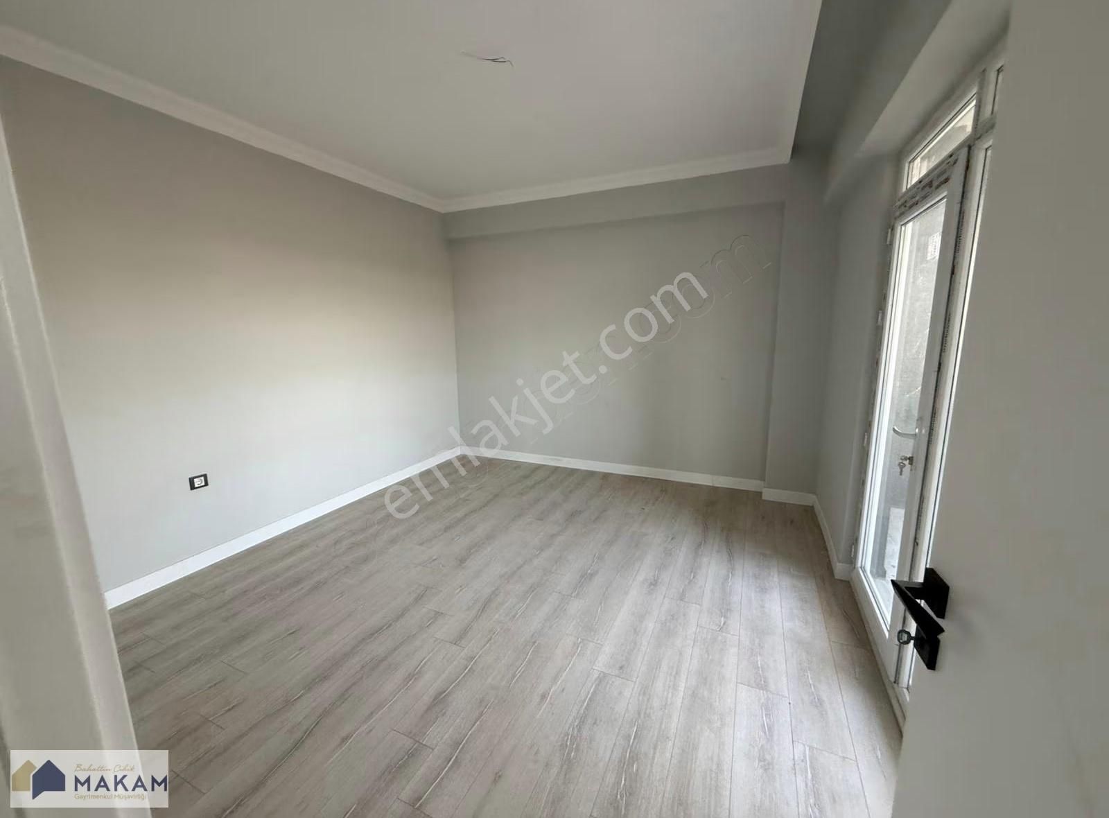 Beyhekim Mah. Şafak Cad. Yakını Kiralık 1+1 Daire - Görsel 9