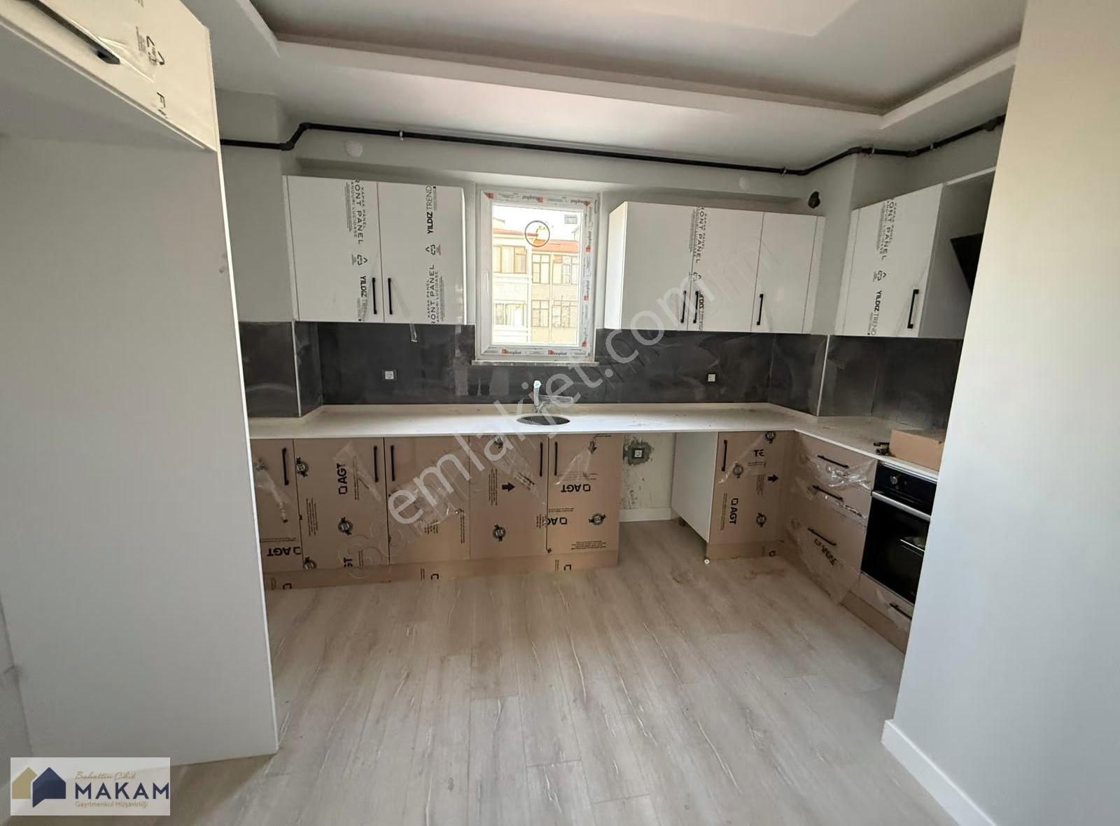 Beyhekim Mah. Şafak Cad. Yakını Kiralık 1+1 Daire - Görsel 12