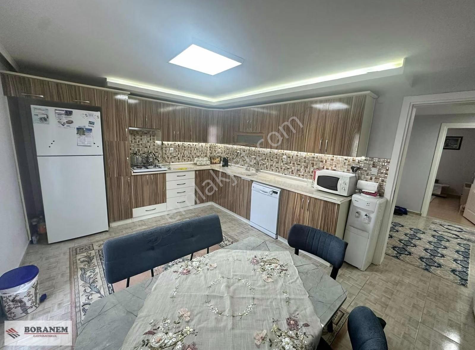 Harmandalı'da Geniş 2+1 Kiralık Daire