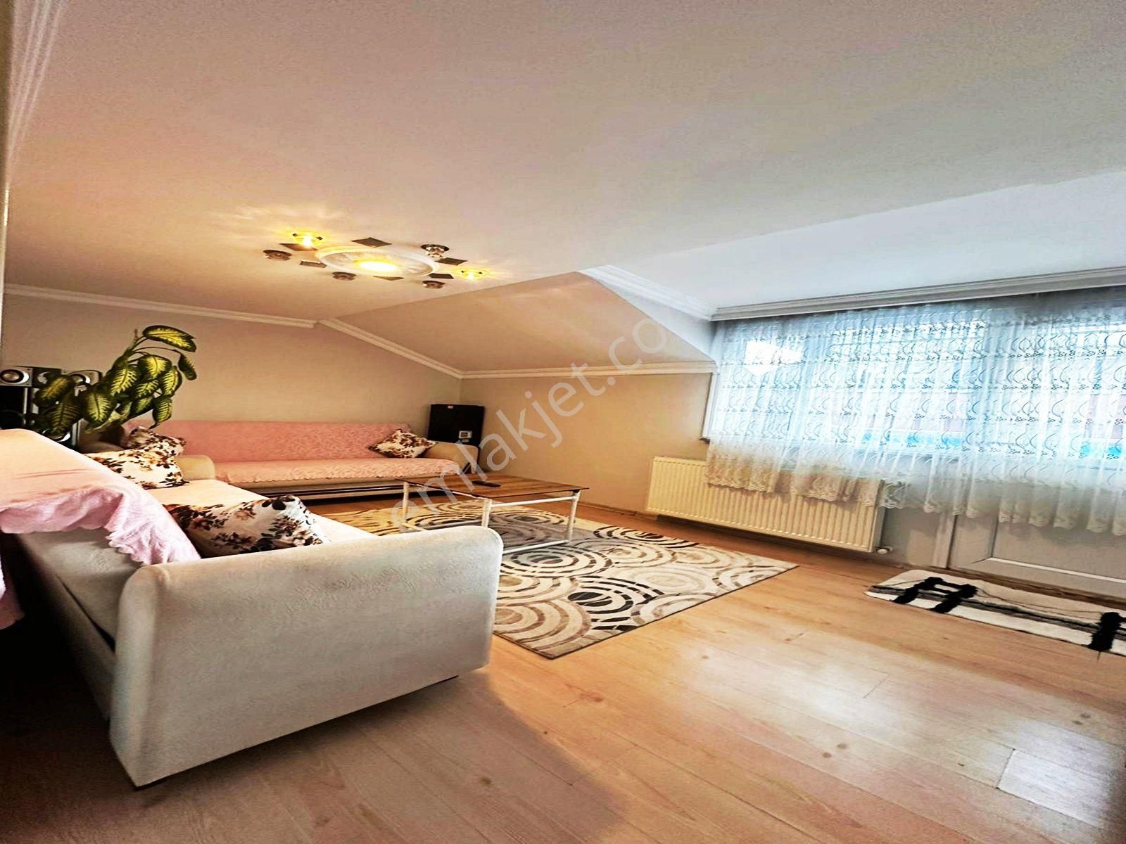Nes Yapı Gayrimenkul"den Full Eşyalı Kiralık 120 M2 Teras Katı - Görsel 3