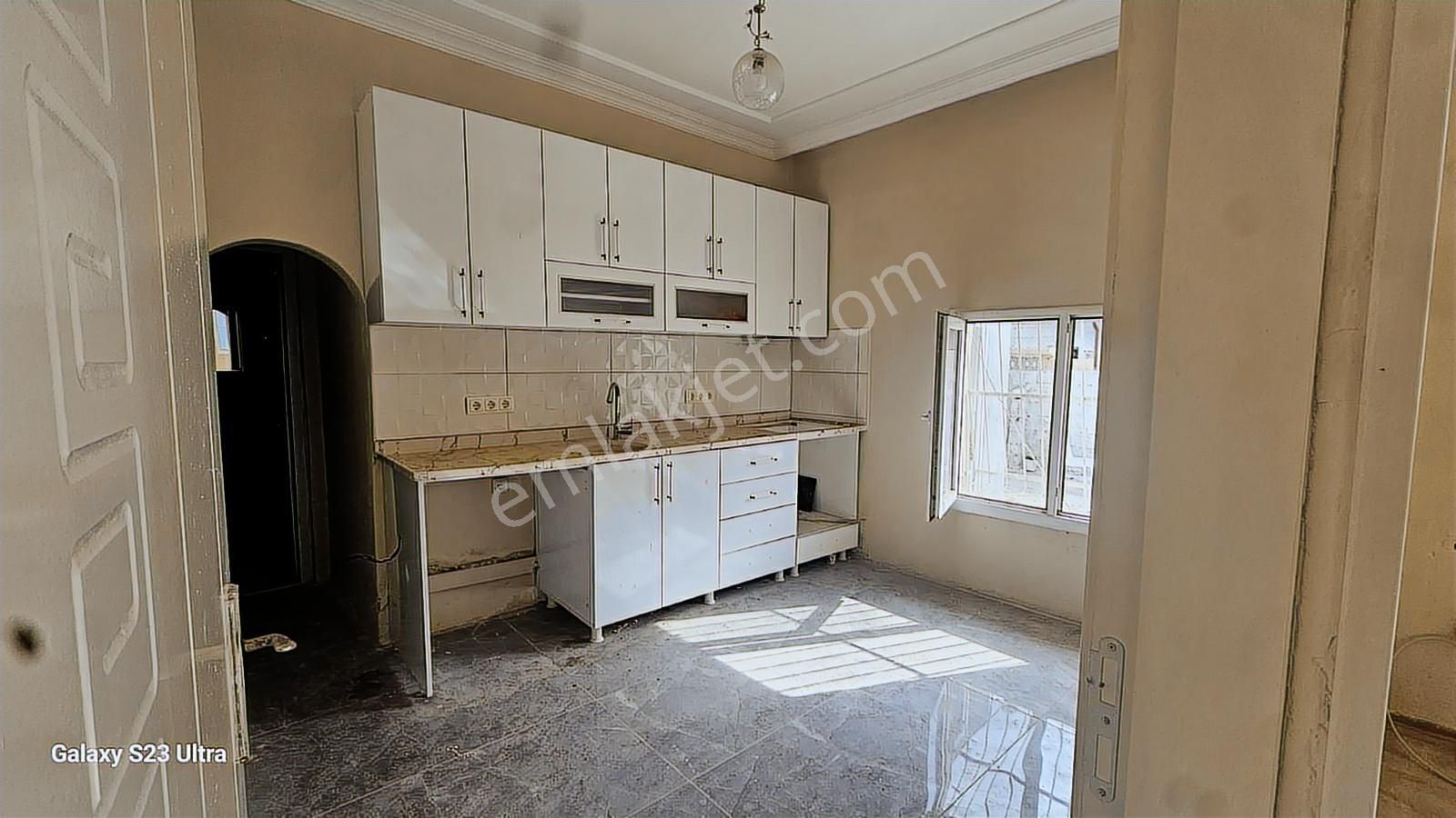 3 Katlı 400 Metrekare Kullanim Alanı Satılık Müstakil Acil - Görsel 5