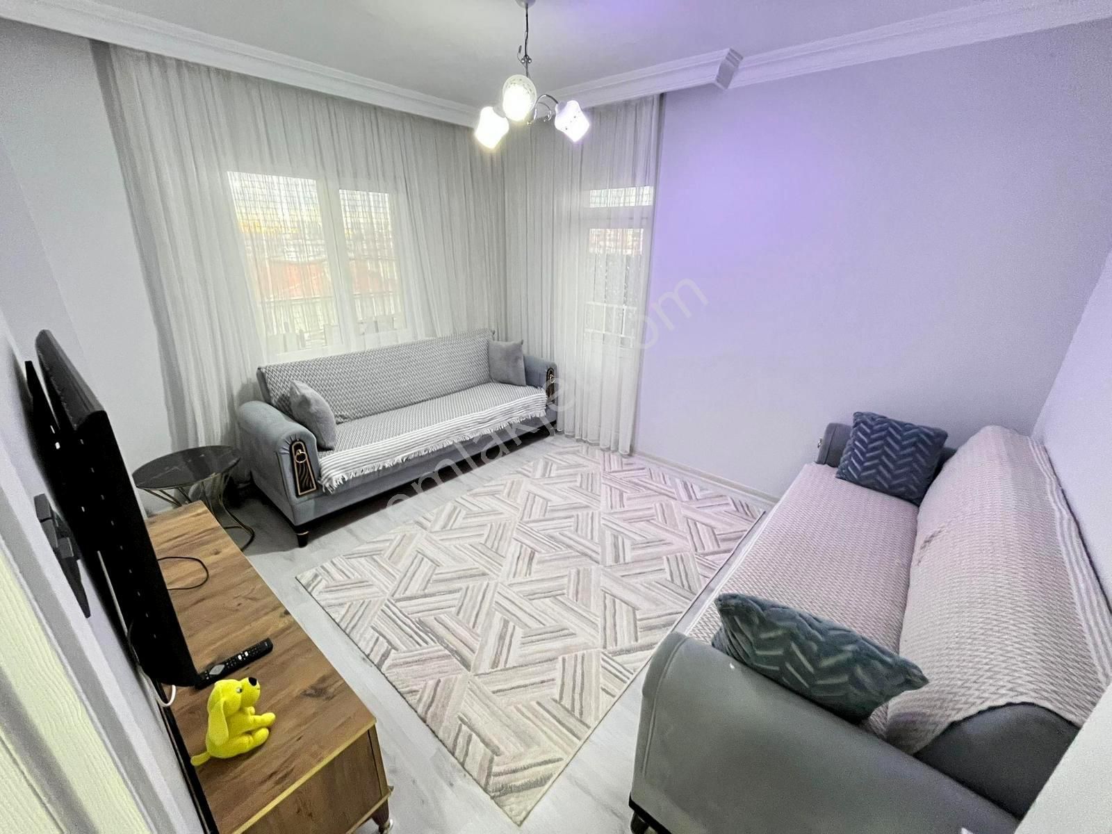 Emre Emlak'tan Selçuklu'da Ön Cephe Katta Full Yapılı 3+1 Satılık Daire - Görsel 14