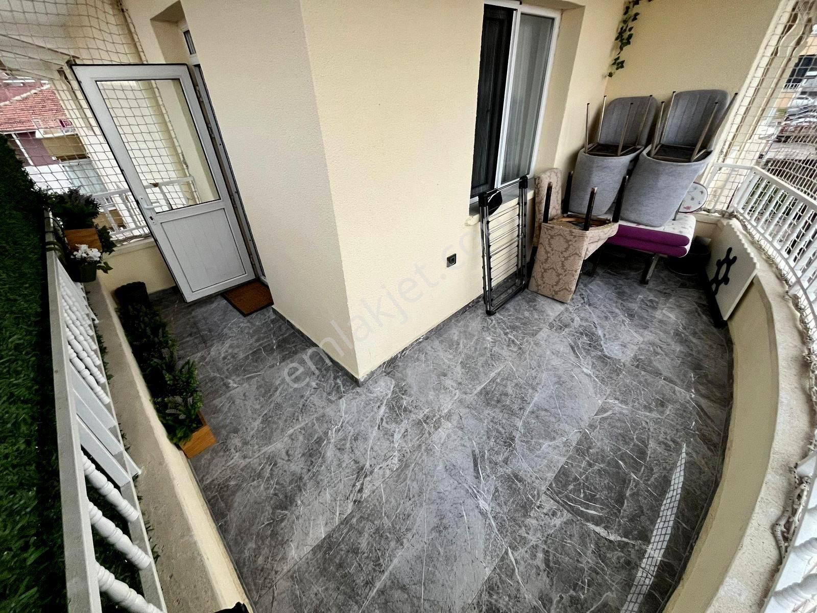 Emre Emlak'tan Selçuklu'da Ön Cephe Katta Full Yapılı 3+1 Satılık Daire - Görsel 21