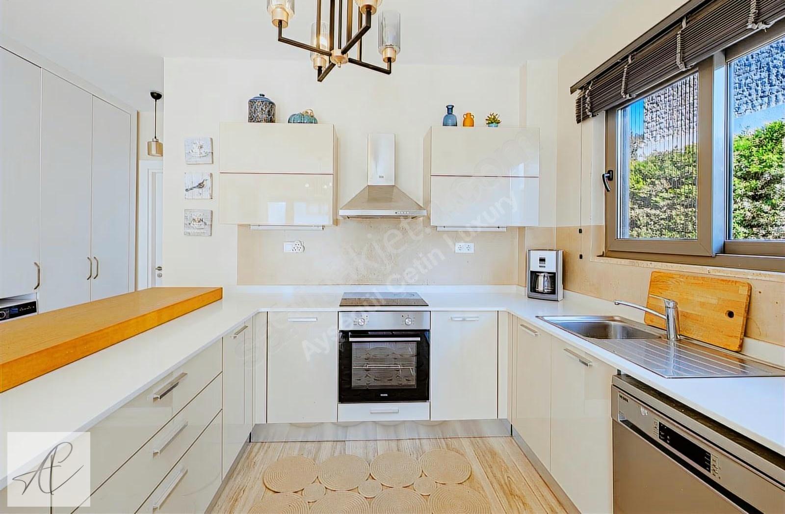 Bodrum, Yahşi'de Denize 100 M, Salt Camel Beach'te 4+1 Taş Villa - Görsel 34