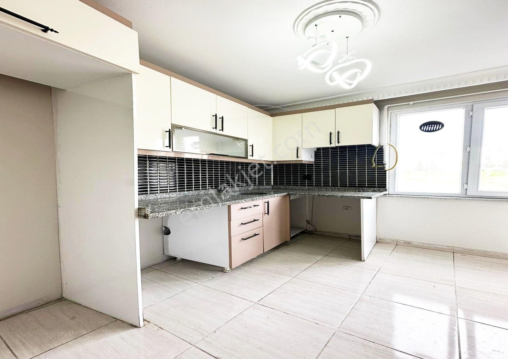 Nes Yapı'dan Metrobüse Yürüme Mesafesinde Geniş Ailelere Uygun Lüx Dekorlu Daire!!! - Görsel 13