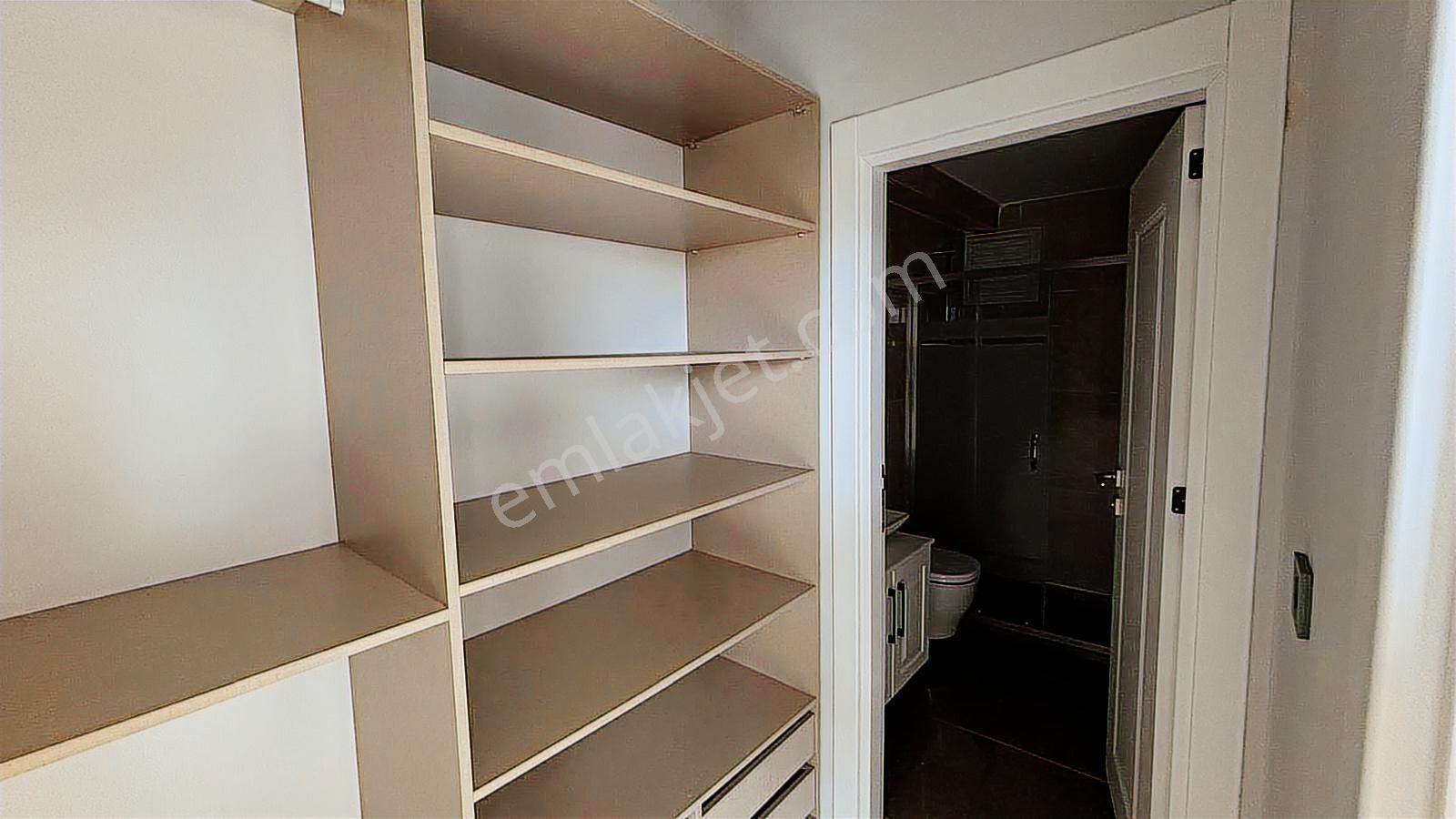 Cumhuriyet Mah. Okullara Ve Podyum Parka Yakın Kombili 3+1 Daire - Görsel 10