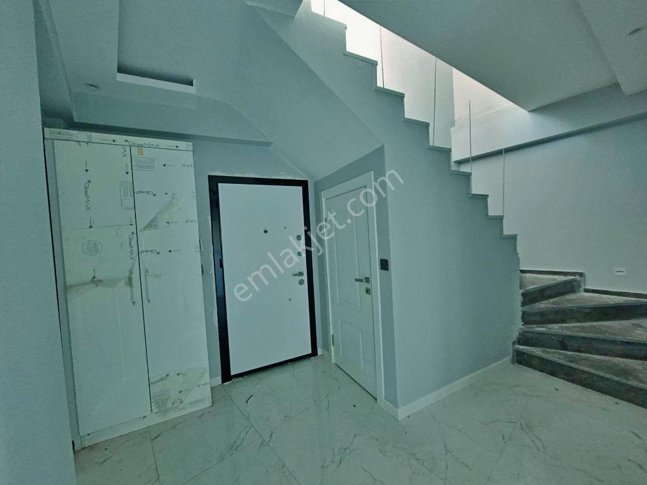 Uytundan Zeytinlide Doğa Manzaralı Sıfır Lüx 3+1 Dubleks Daire - Görsel 3