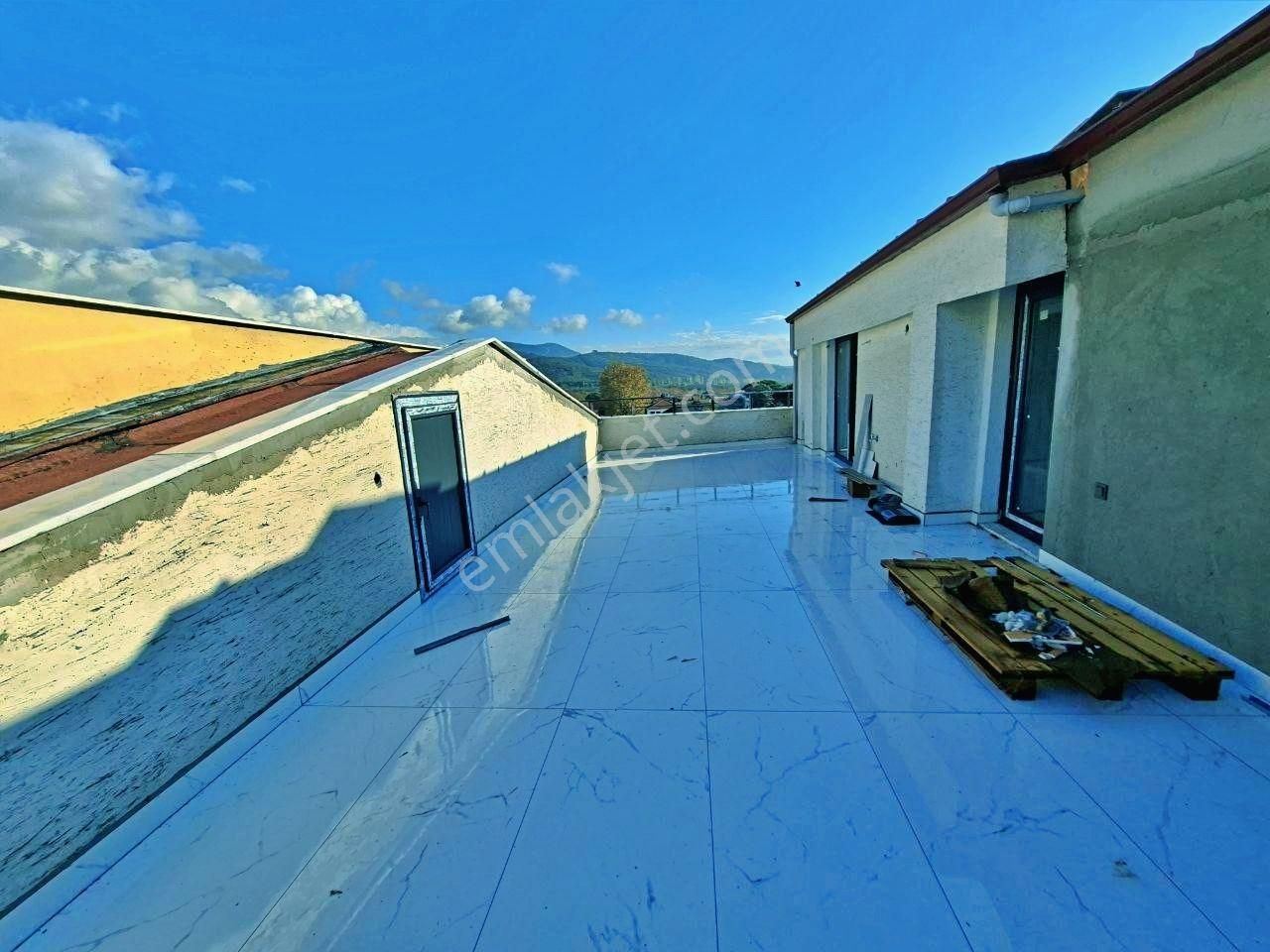 Uytundan Zeytinlide Doğa Manzaralı Sıfır Lüx 3+1 Dubleks Daire - Görsel 15