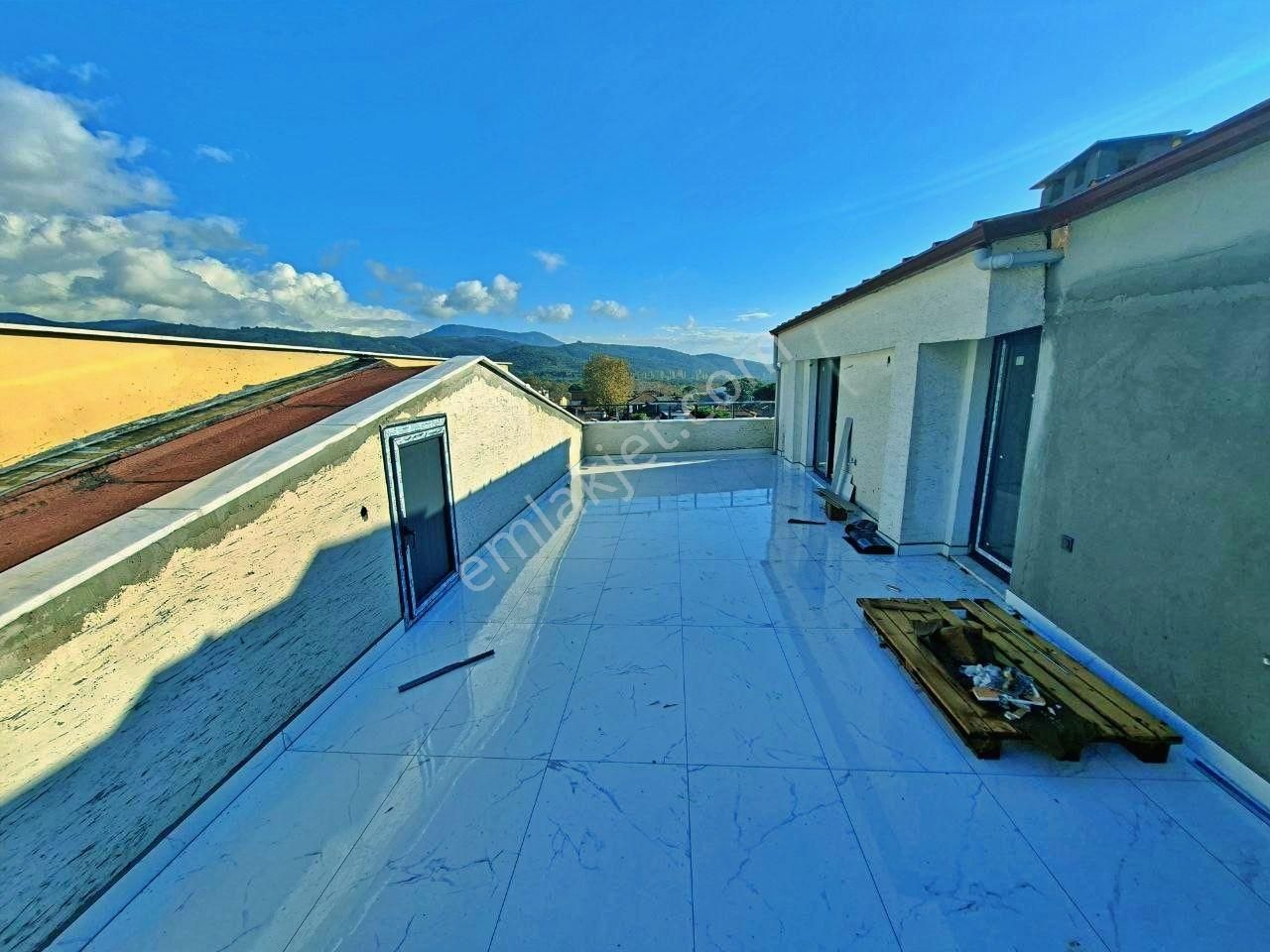 Uytundan Zeytinlide Doğa Manzaralı Sıfır Lüx 3+1 Dubleks Daire - Görsel 19