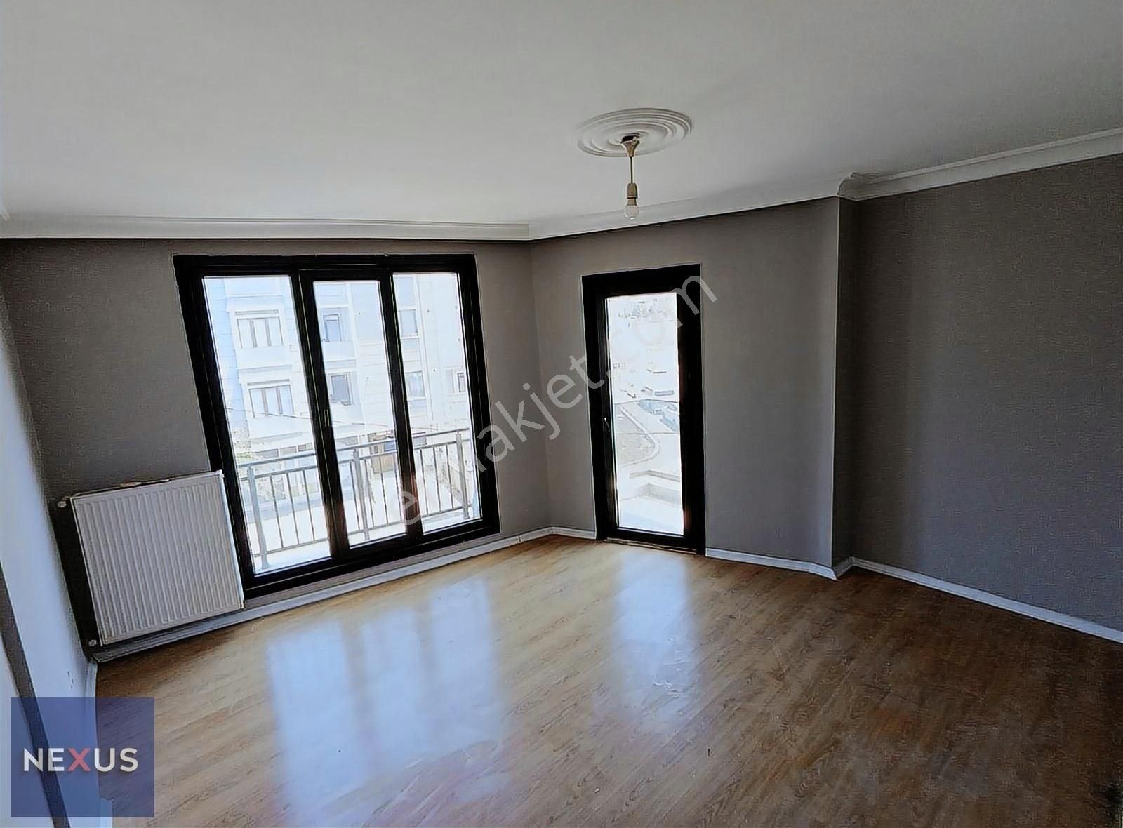 Sultanbeyli Adil Mah.sitelere Komşu Kiralık 2+1 Arakat Daire - Görsel 12