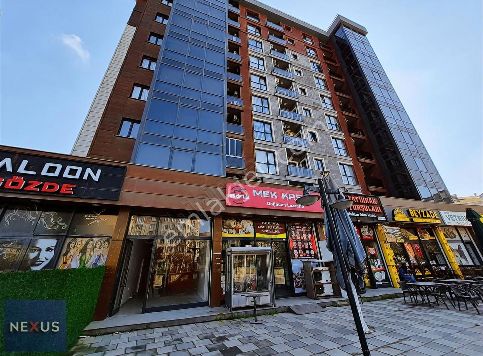 Kurtköy Yıldırım Beyazıt Cadde Üzeri 80mt Kiralık Mağaza