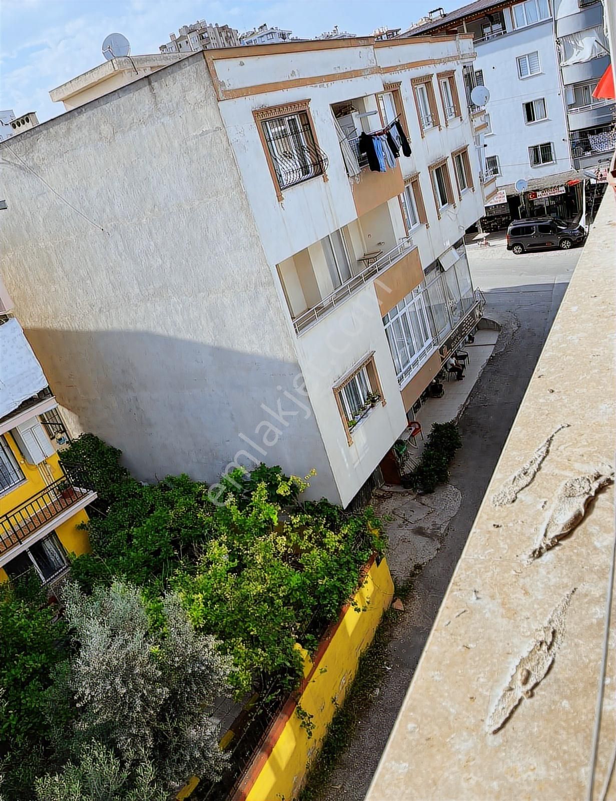 Öz-er Gayrimenkul'den Satılık 3+1 Dublexs Daire