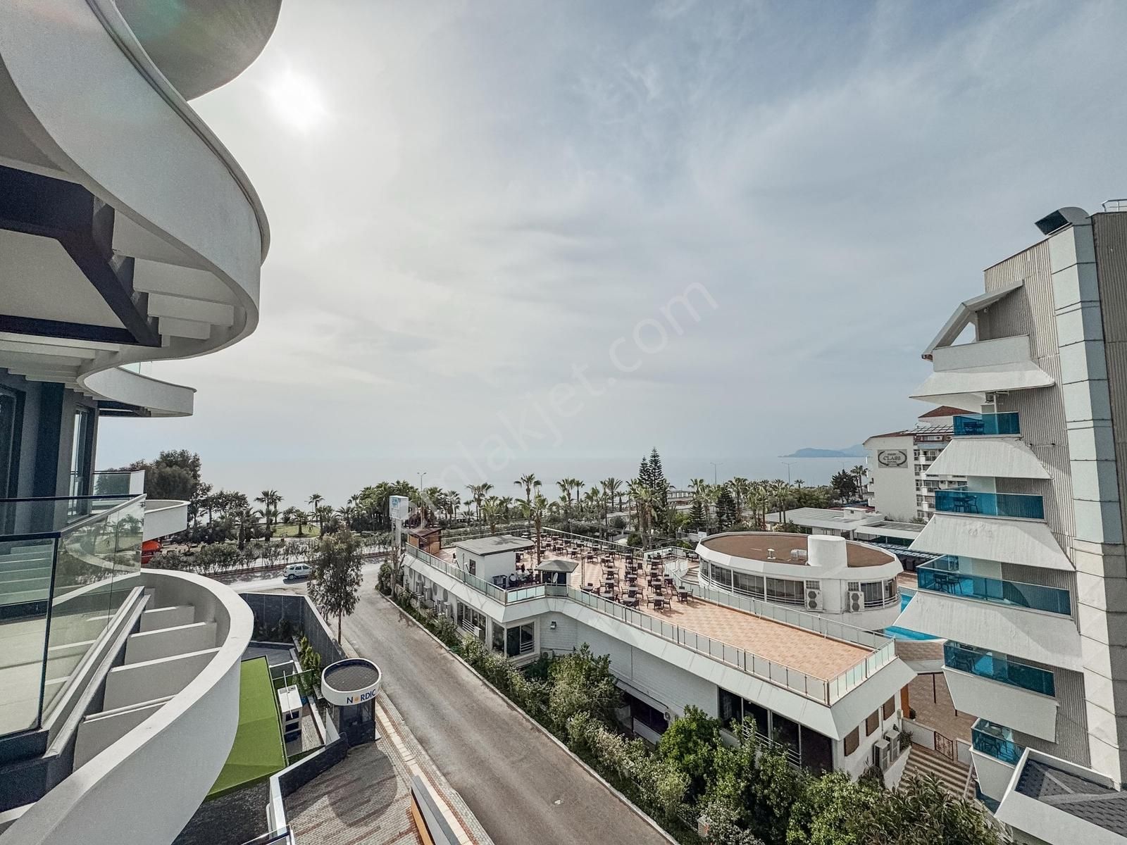 Kargıcakta Denize Sıfır 1+1 70m2 Full Aktiviteli Satılık Daire - Görsel 15