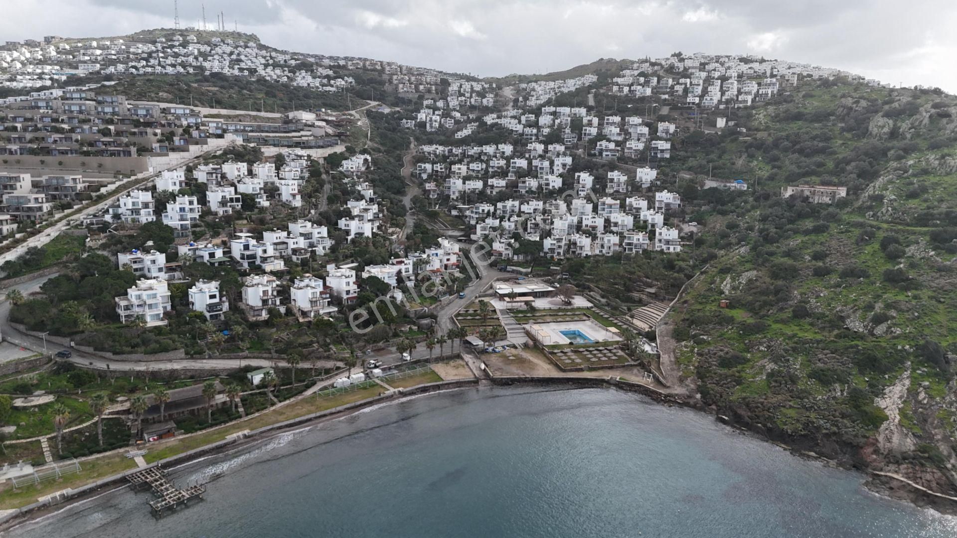 Yalıkavak Dirmil Sporkent1 Sitesinde Plajlı Deniz Manzaralı 2+1 + 1+1 Eşyalı İkiz Villa - Görsel 22