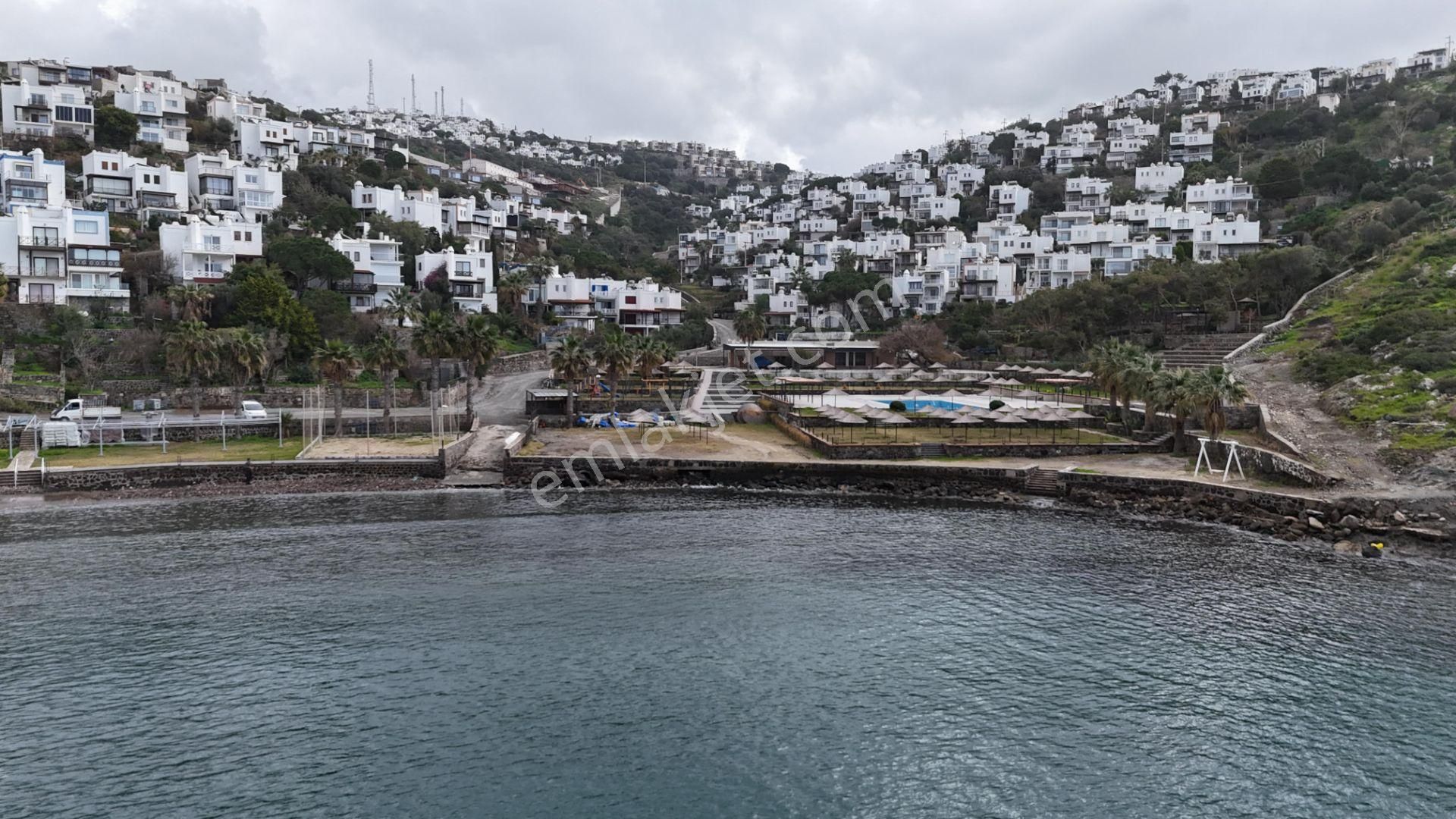 Yalıkavak Dirmil Sporkent1 Sitesinde Plajlı Deniz Manzaralı 2+1 + 1+1 Eşyalı İkiz Villa - Görsel 21