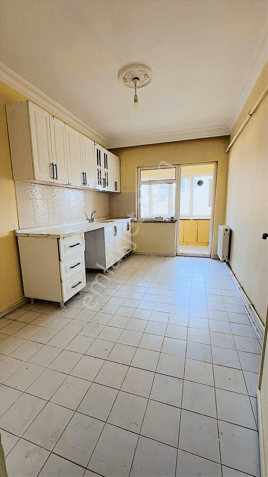 Cumhuriyet Parkın Karşısında 2+1 Masrafsız Daire - Görsel 17