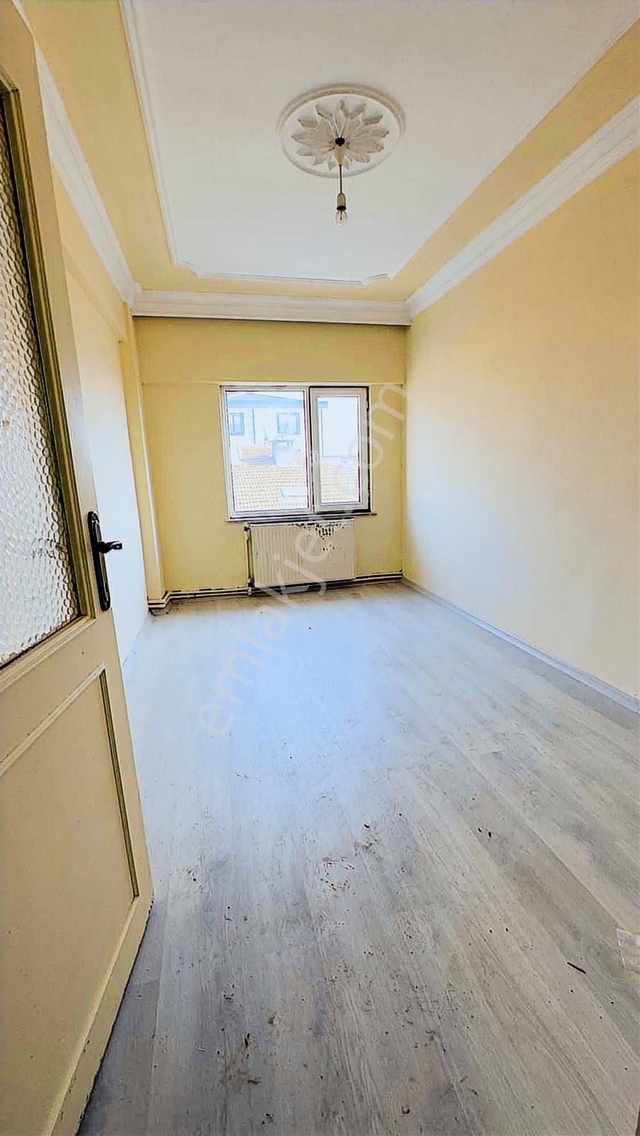 Cumhuriyet Parkın Karşısında 2+1 Masrafsız Daire - Görsel 11