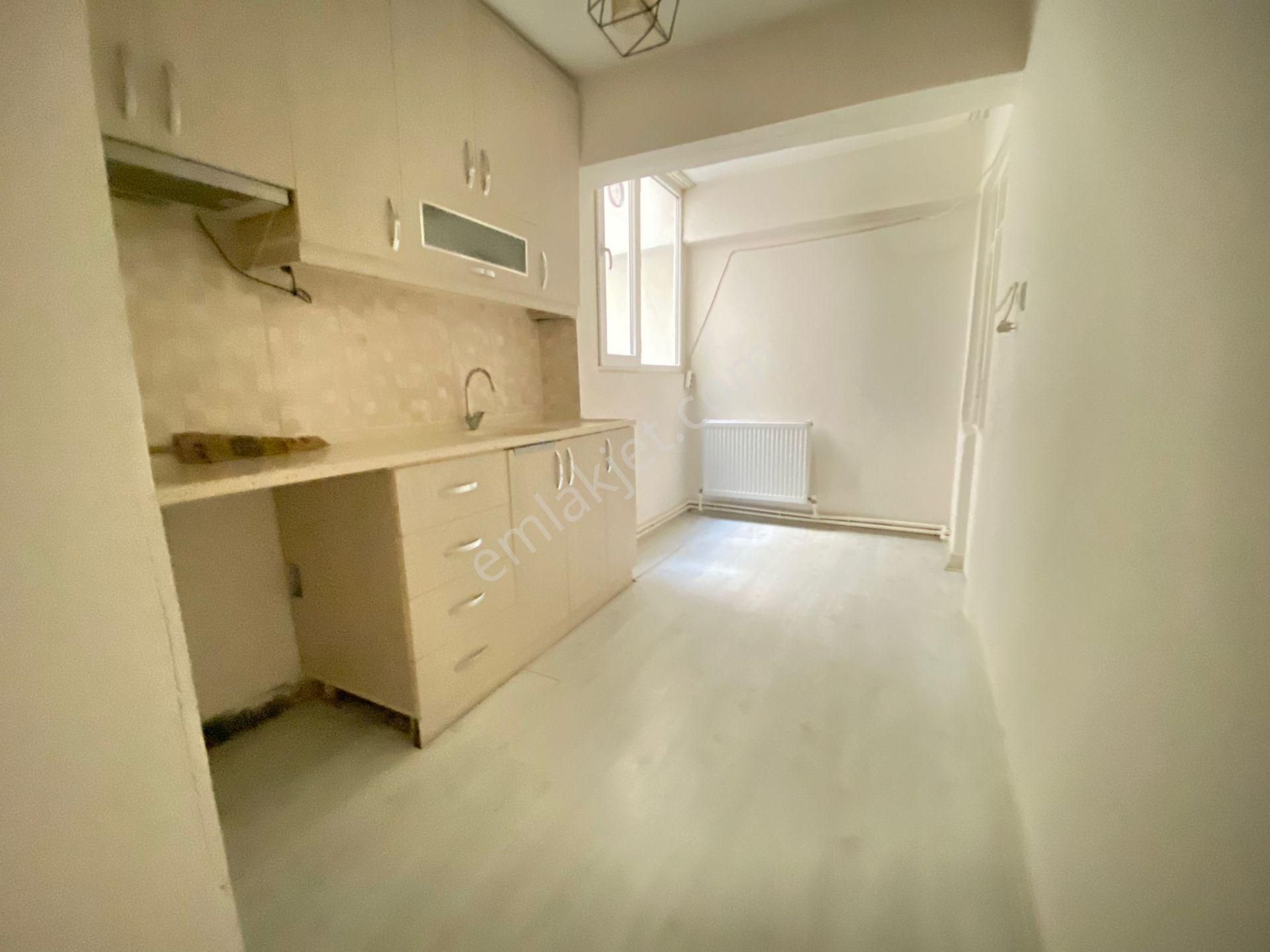 Bursa Yıldırım Emirsultanda 3+1 110 M Ara Kat Kombili Daire - Görsel 6