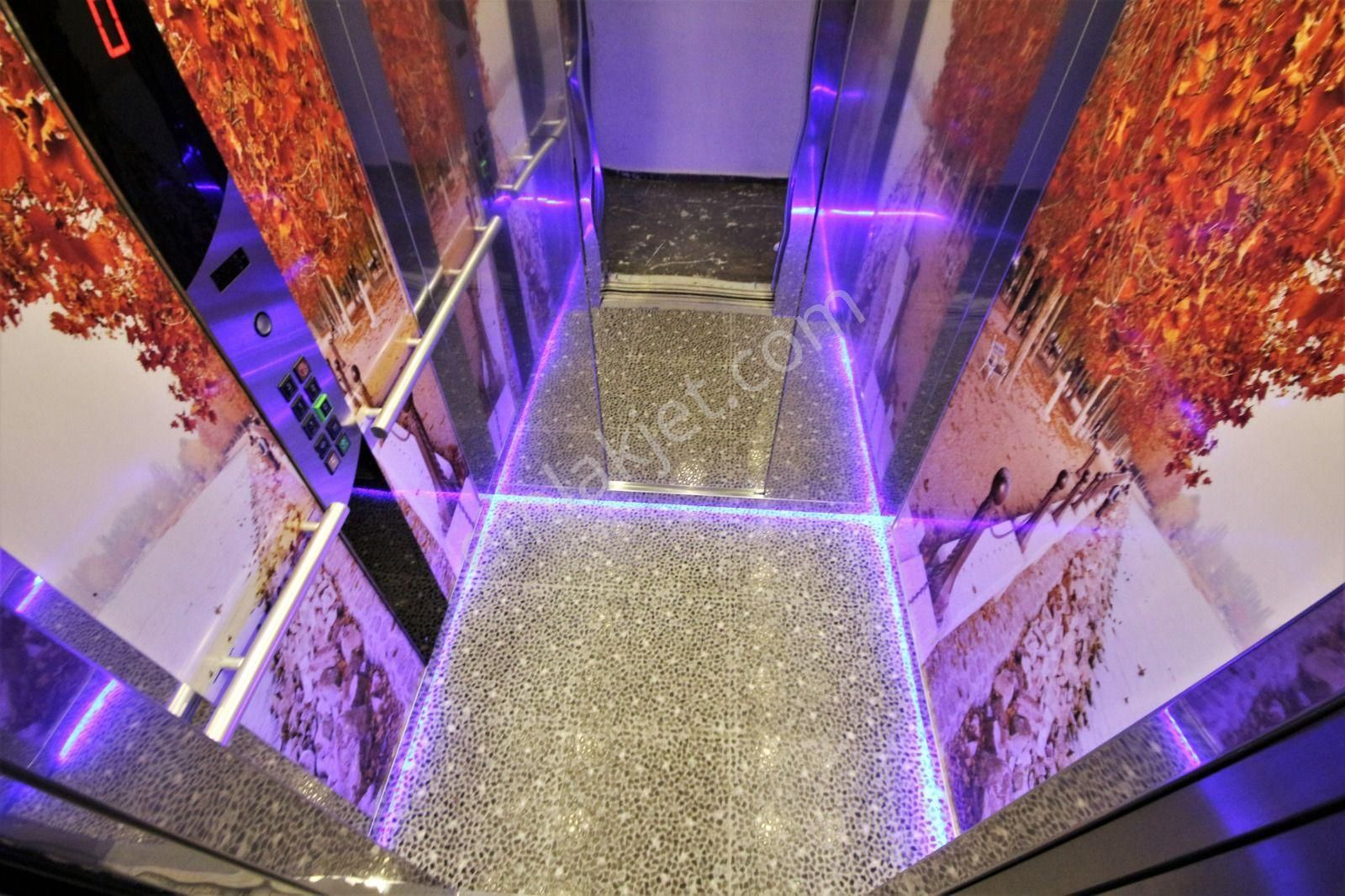 ꧁ay Emlaktan꧂akçay'da Müstakil Tadında Köşe Ön Cephe Geniş Balkonlu Satılık 2+1 Daire - Görsel 33