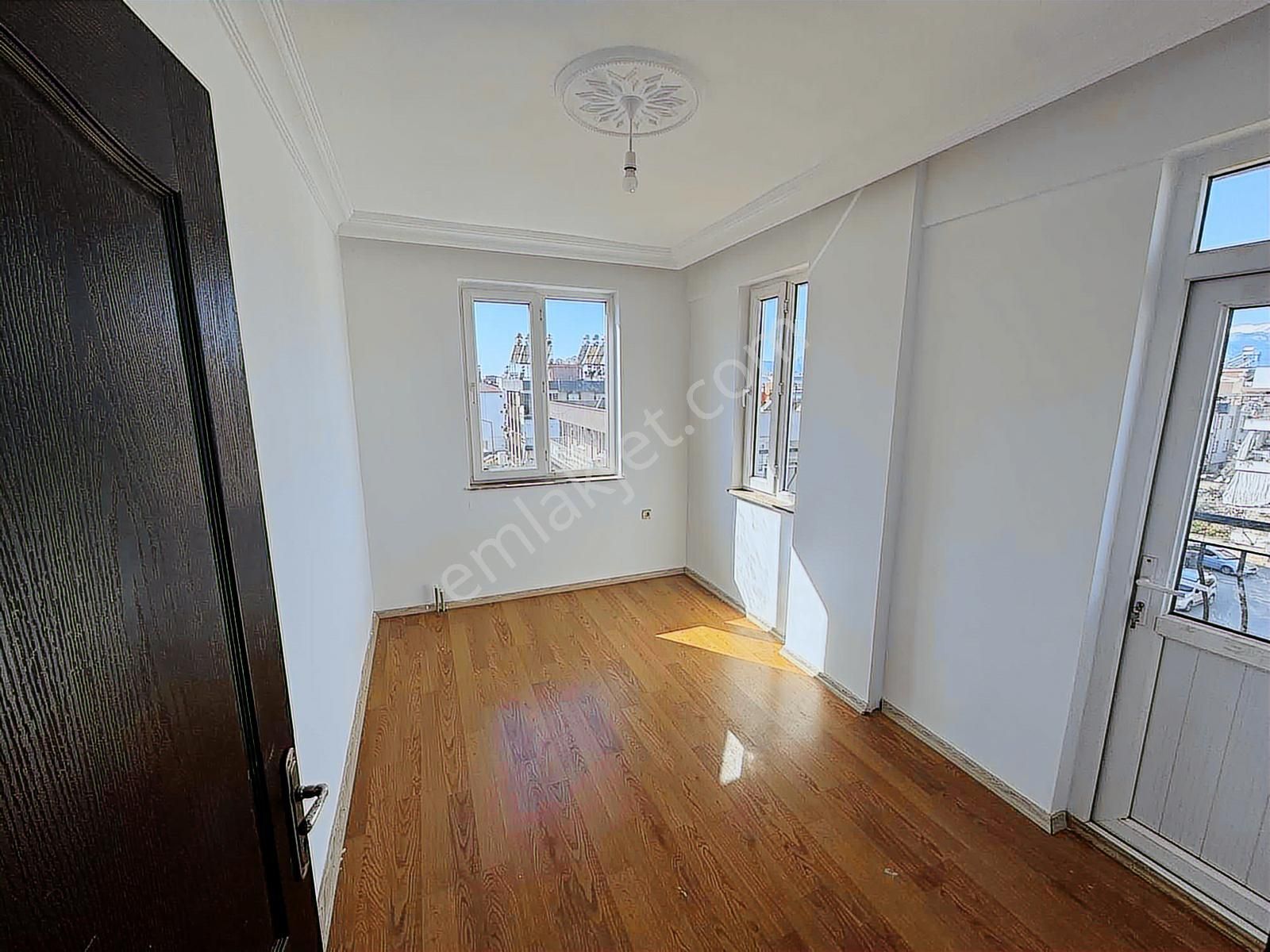 Onay Hamamı Arkası Karşıyaka Mh Kiralık 2+1 80m2 Daire - Görsel 5