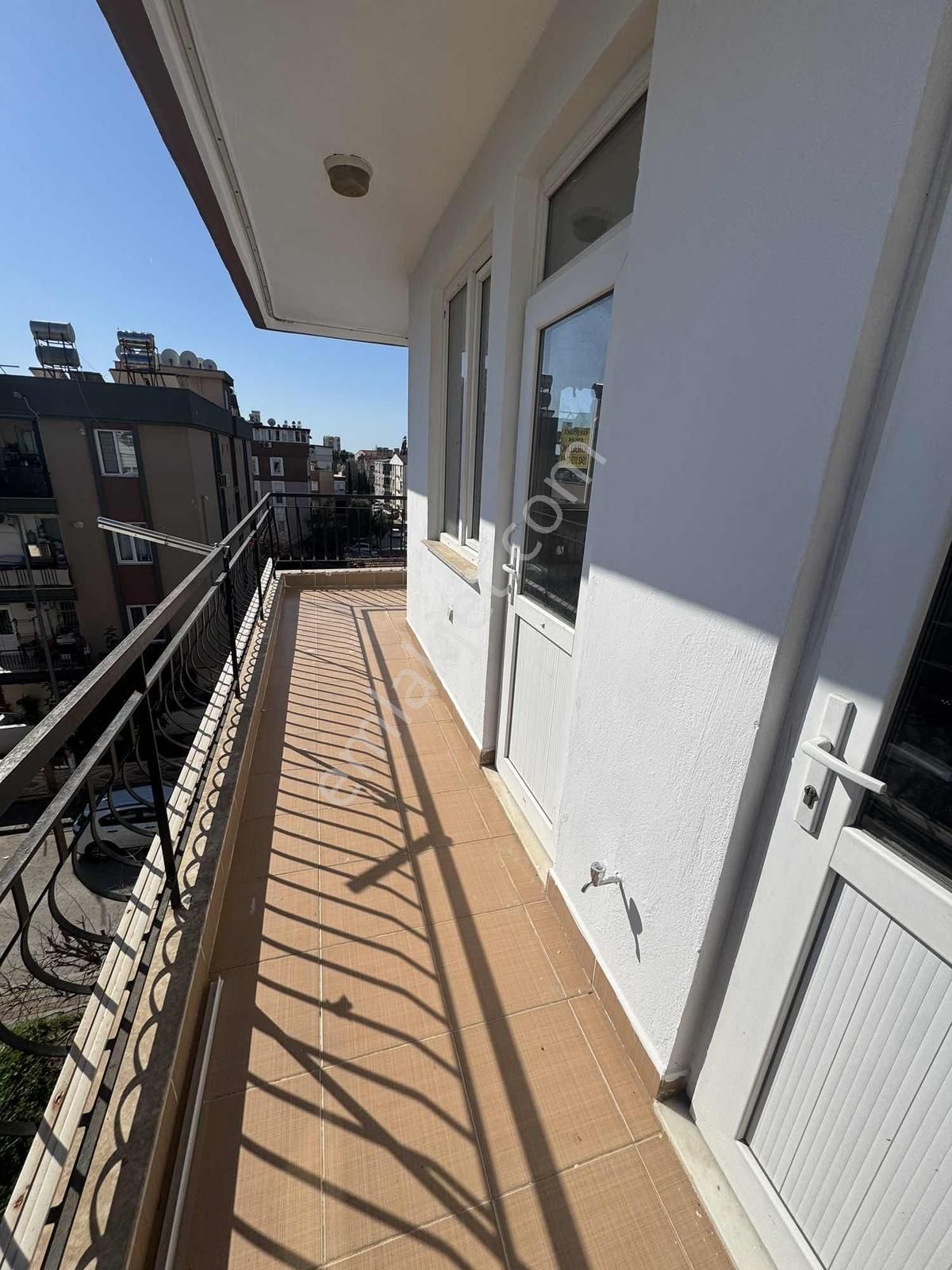 Onay Hamamı Arkası Karşıyaka Mh Kiralık 2+1 80m2 Daire - Görsel 7