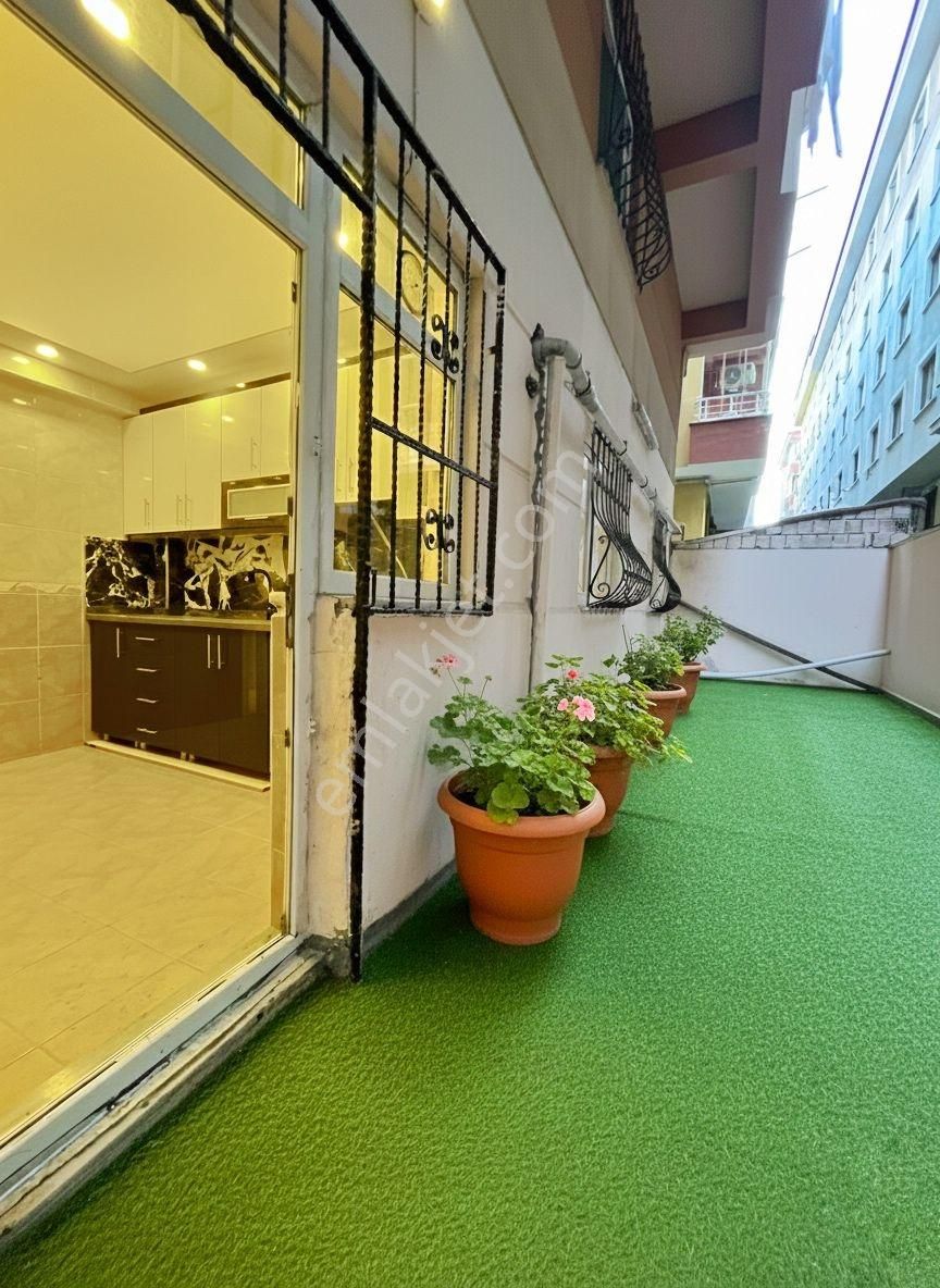 Güzelyurt Metrobüs 5 Dk Yürüme 2+1 Bahçe Katı Kiralık Daire