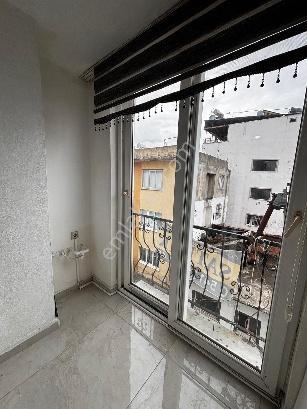 Dost Emlaktan Merkez'de Asansörlü Tadilatlı 2+1 Satılık Daire - Görsel 16