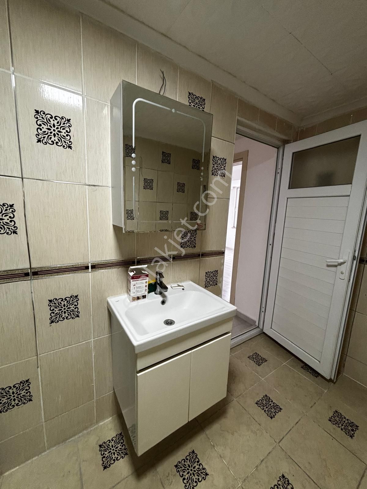 Dost Emlaktan Merkez'de Asansörlü Tadilatlı 2+1 Satılık Daire - Görsel 33