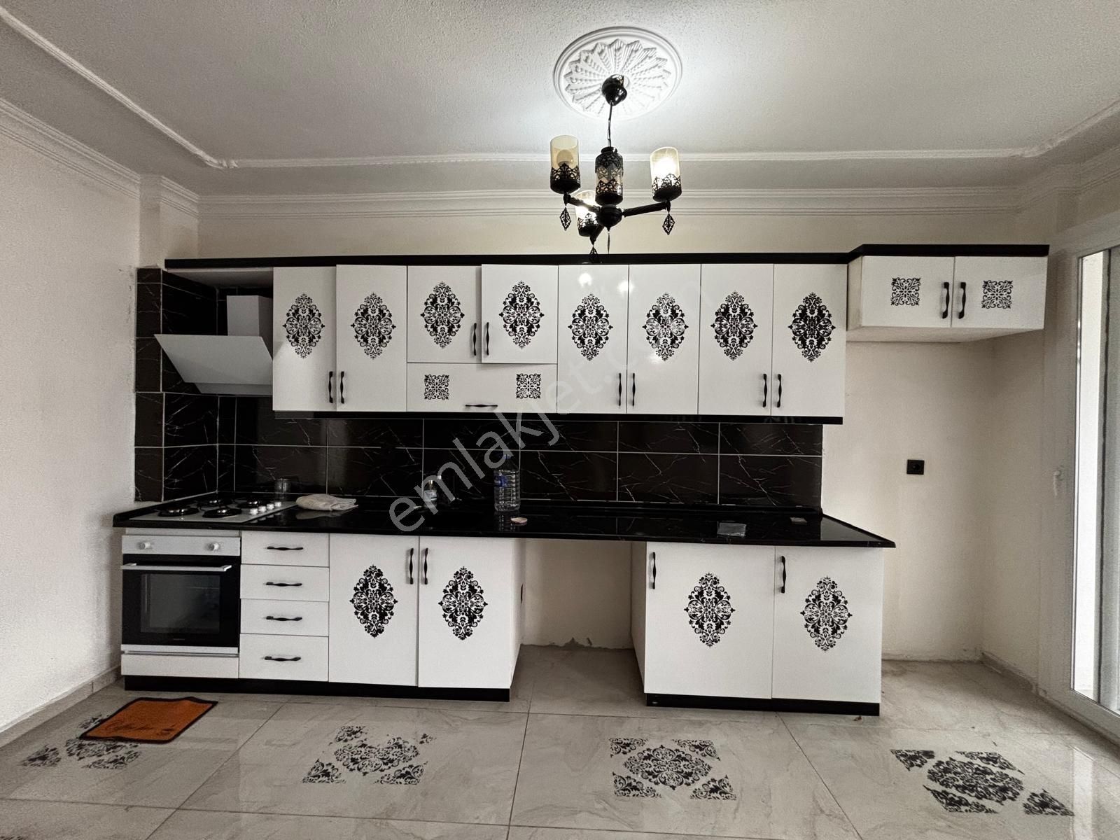 Dost Emlaktan Merkez'de Asansörlü Tadilatlı 2+1 Satılık Daire - Görsel 15