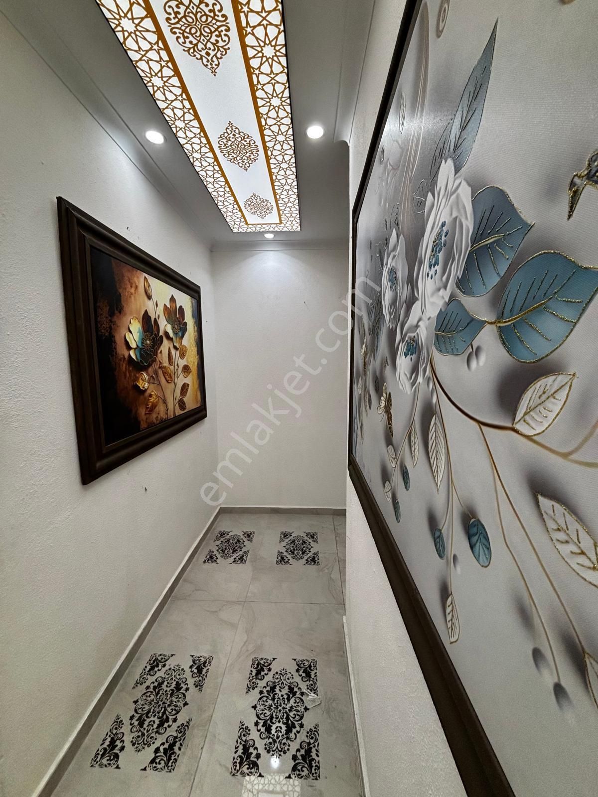 Dost Emlaktan Merkez'de Asansörlü Tadilatlı 2+1 Satılık Daire - Görsel 4