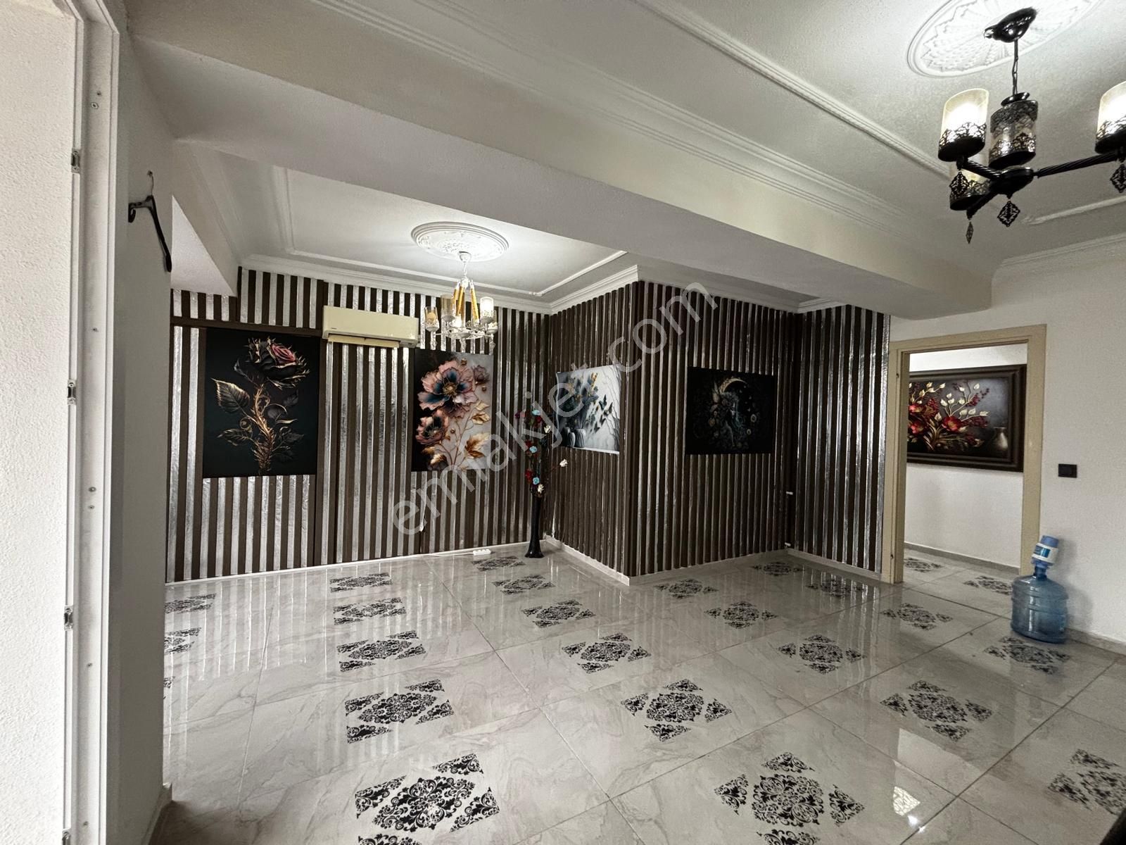 Dost Emlaktan Merkez'de Asansörlü Tadilatlı 2+1 Satılık Daire - Görsel 13