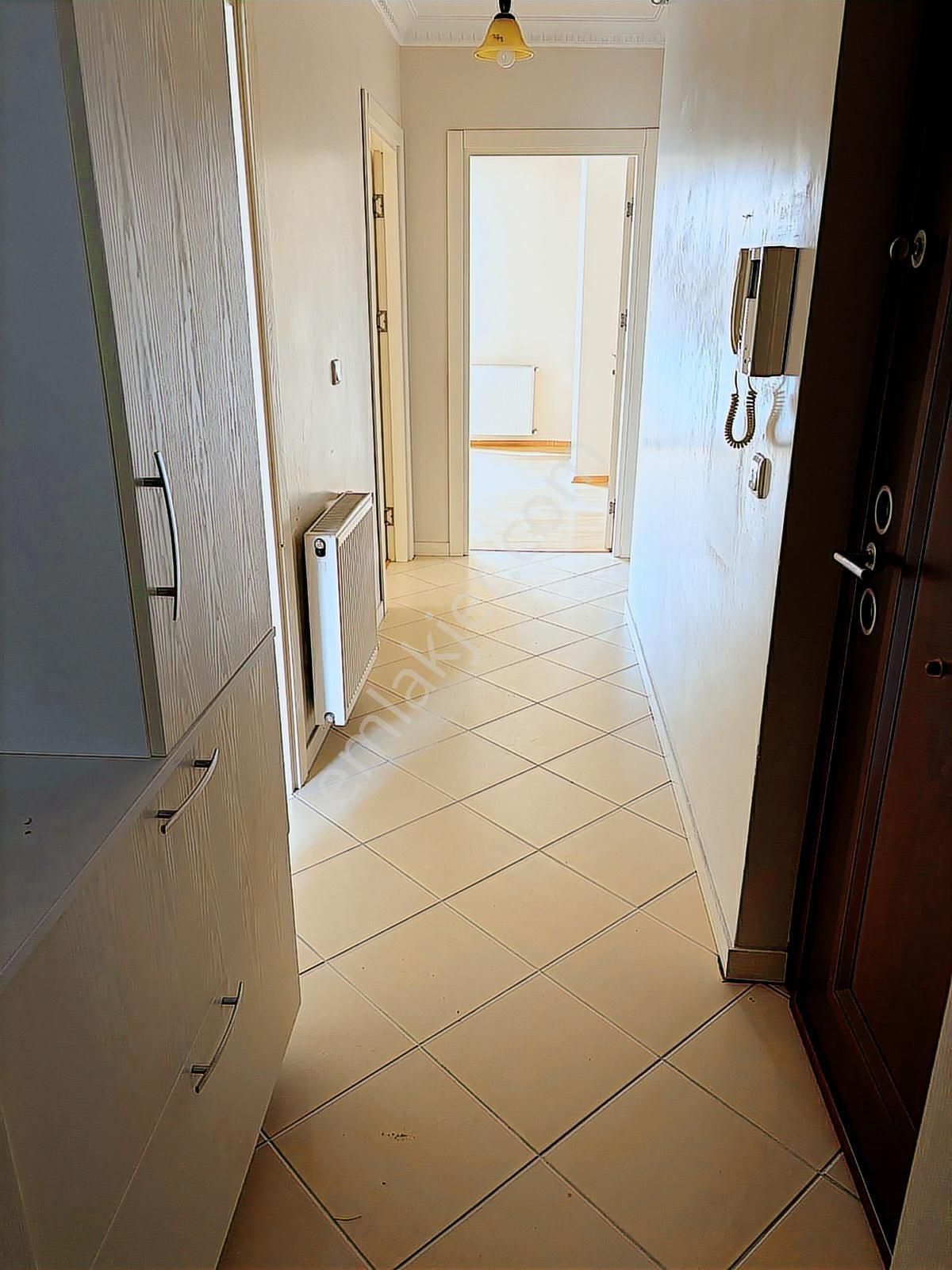 Kartal Esentepe'de Satılık 2+1 Kiracısız Metro Marmaray Adliye - Görsel 8