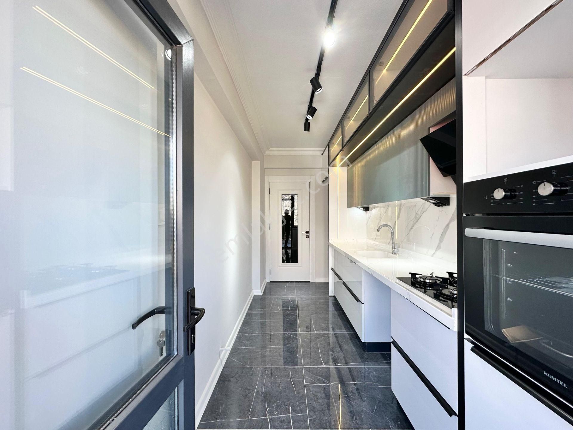 ꧁yetkili Ay Emlaktan꧁akçayda Arakat Ön Cephe Devasaa Balkonlu Ayrı Mutfaklı Satılık 2+1 Geniş Daire - Görsel 4