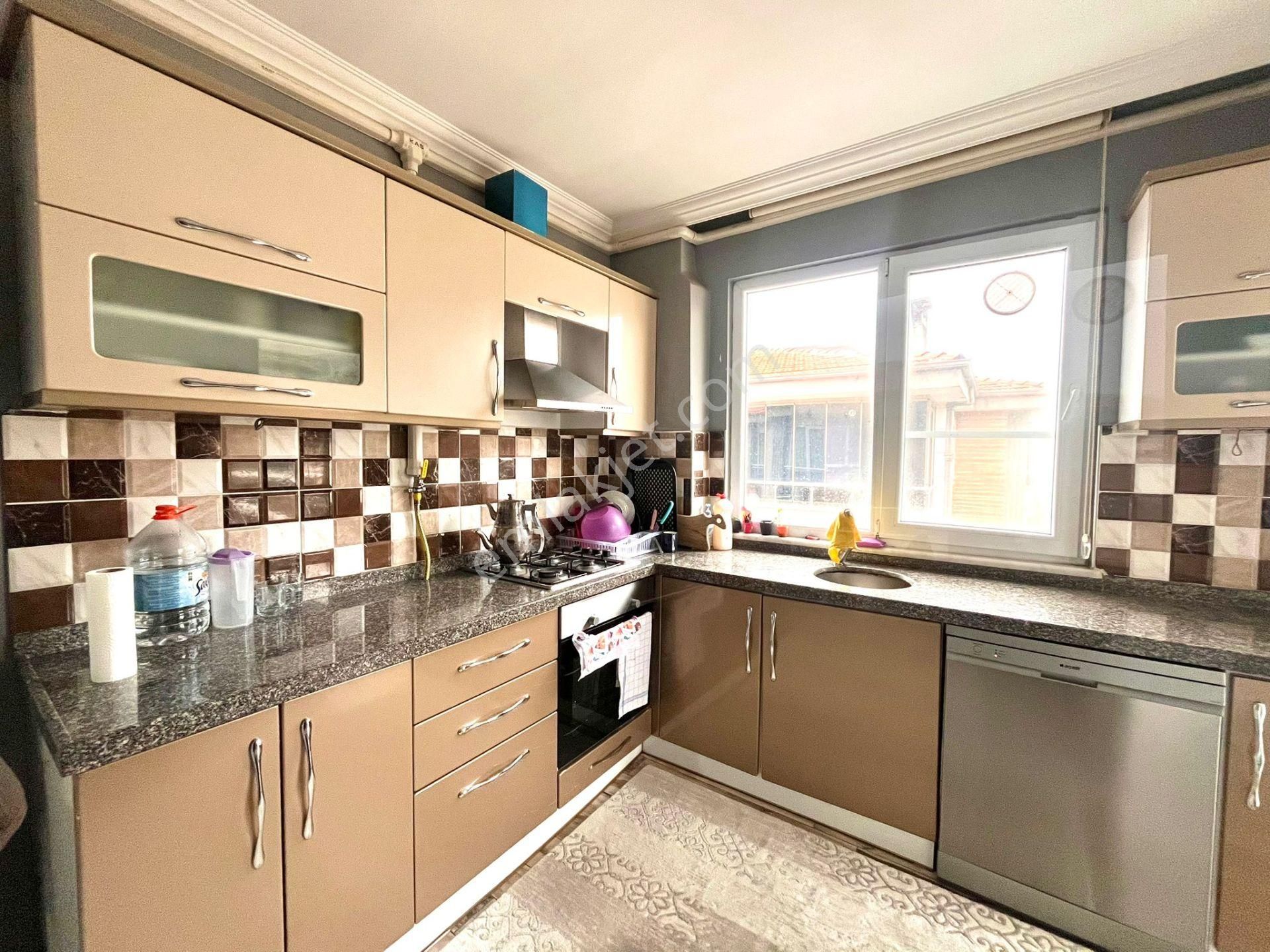 彡yüksel'den Kadıköy'ün En Çok Tercih Edilen Konumunda 3+1 Satılık Daire彡