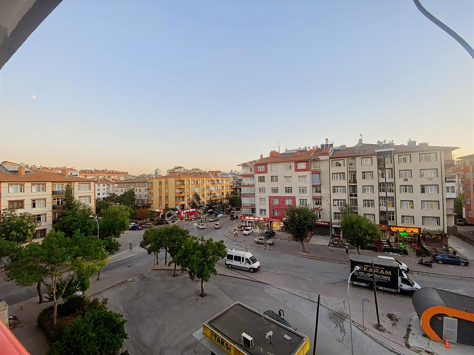 Işıklar Mah Kule Site Yakını 4+1 Geniş Site İçi Kullanışlı Daire - Görsel 2