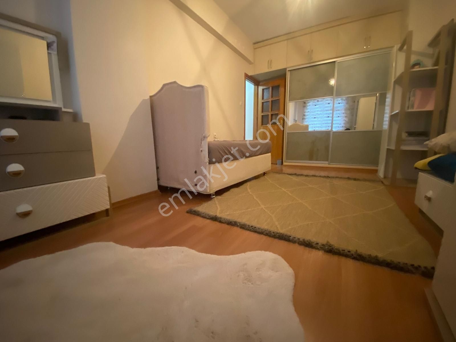 Işıklar Mah Kule Site Yakını 4+1 Geniş Site İçi Kullanışlı Daire - Görsel 18
